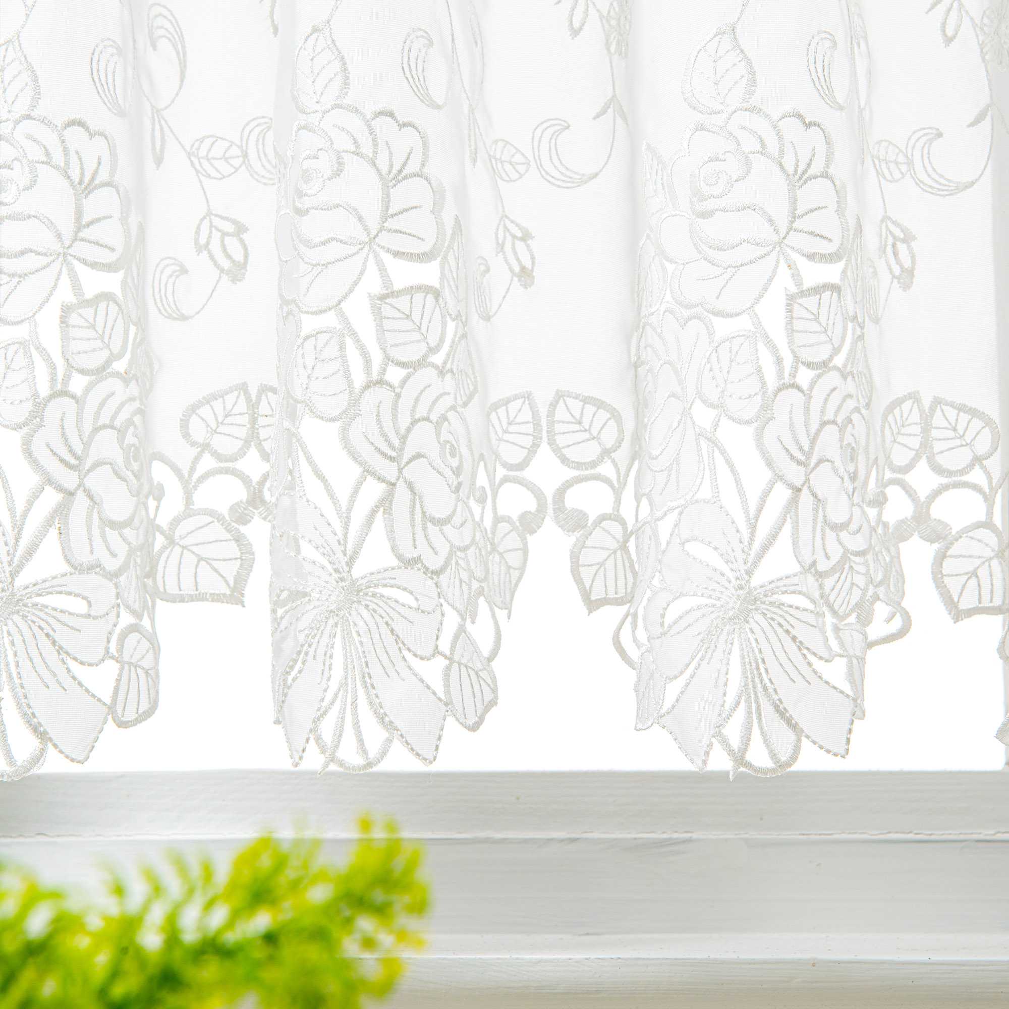 Delien Romantischer Spitzenvorhang mit filigranen Blumendesigns und Stangendurchzug