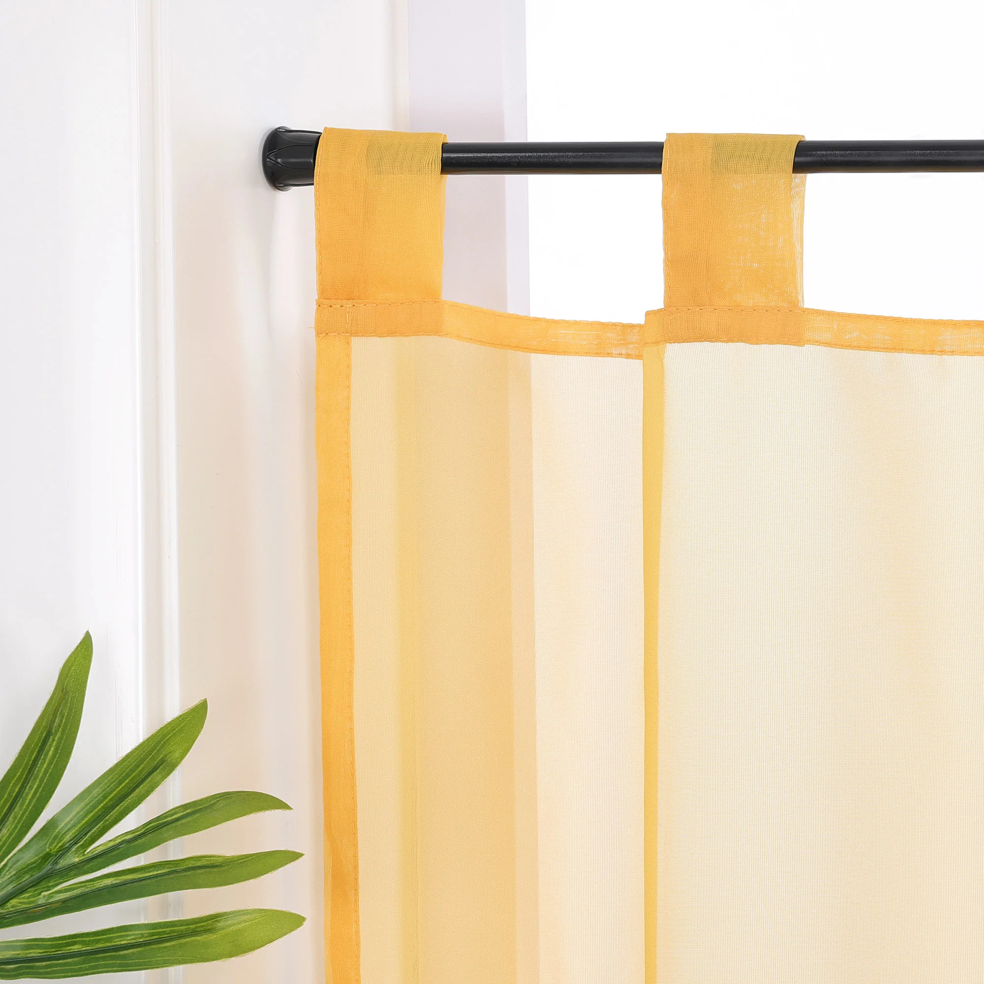 Scheibengardine unifarbend mit Schlaufen 100% Polyester