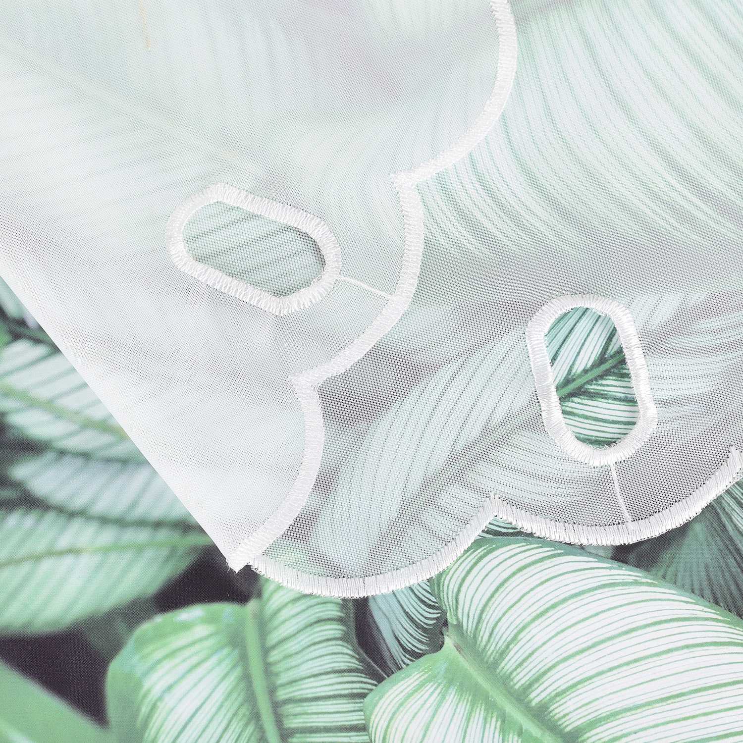 Scheibengardine mit Tannenbaum & Schneeflocken weihnachten kurz Gardine