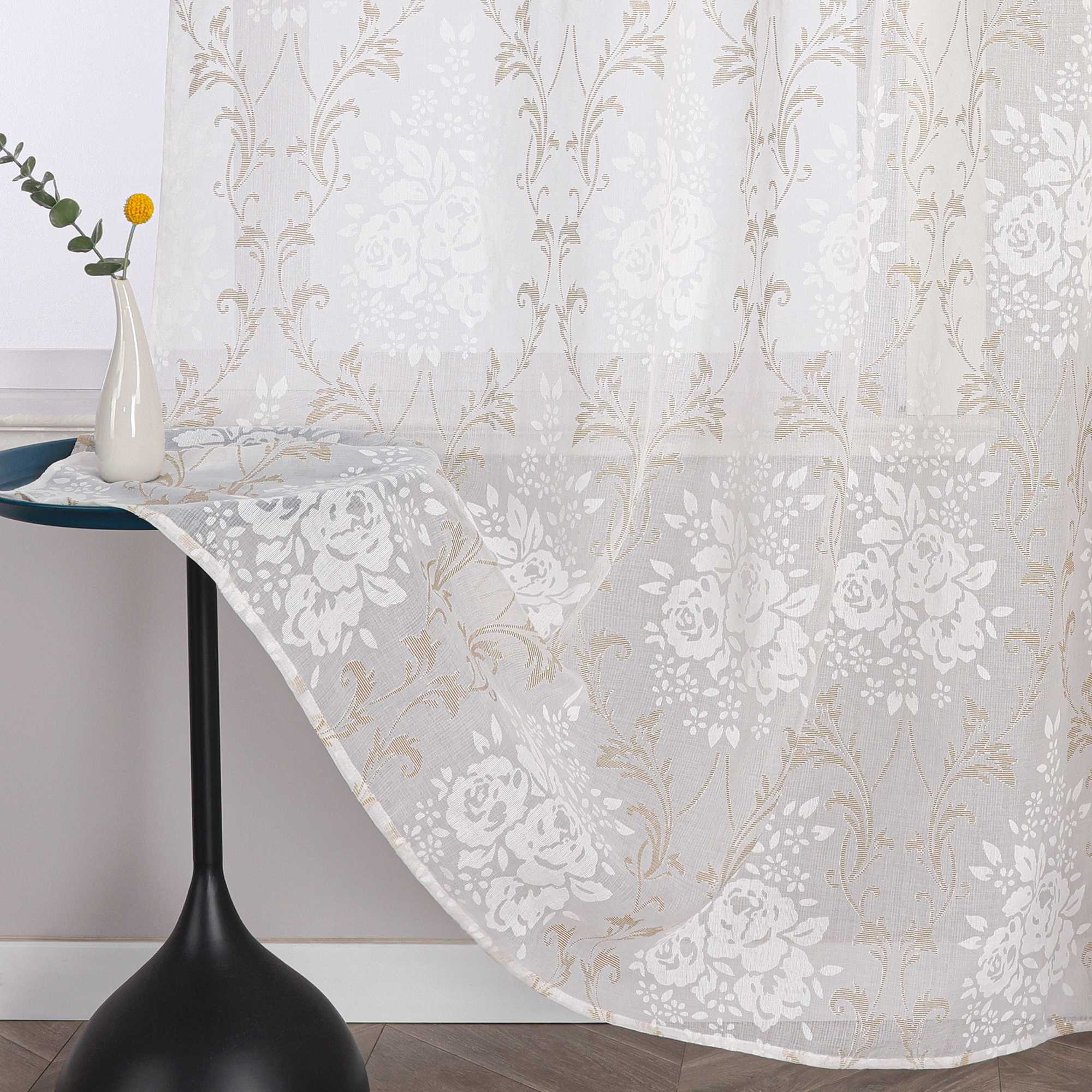 Elegante Transparente Gardinen mit Rankenmuster Ösenschal 1 stück