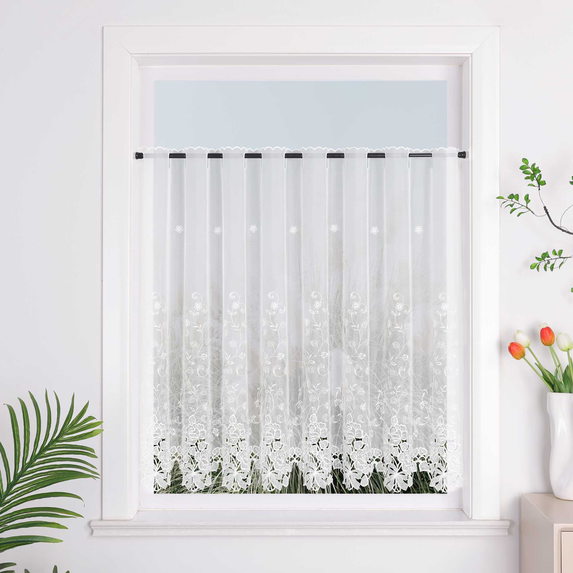 Delien Romantischer Spitzenvorhang mit filigranen Blumendesigns und Stangendurchzug