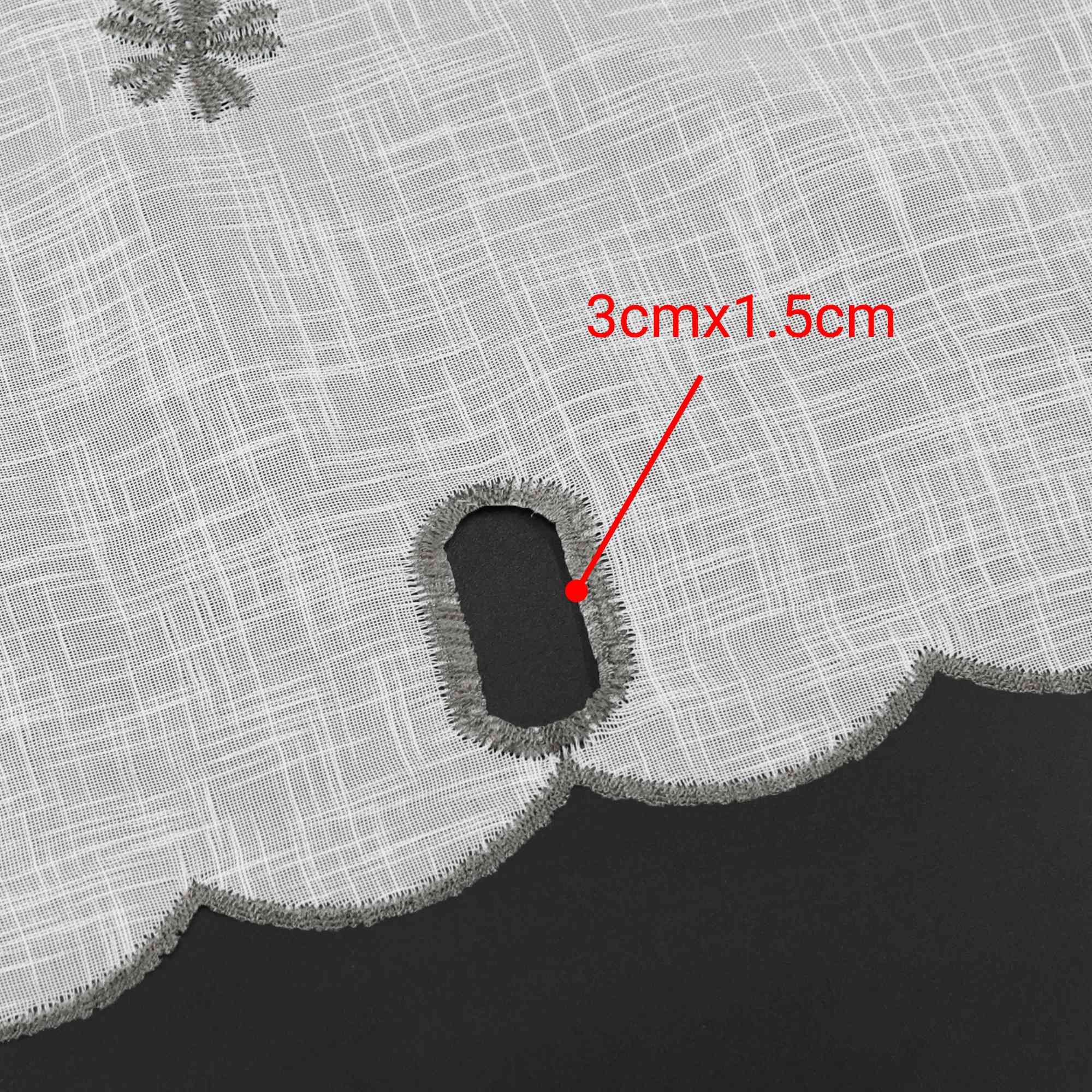 Scheibengardinen mit kleinen Blumenmuster Stickerei im Landhausstil