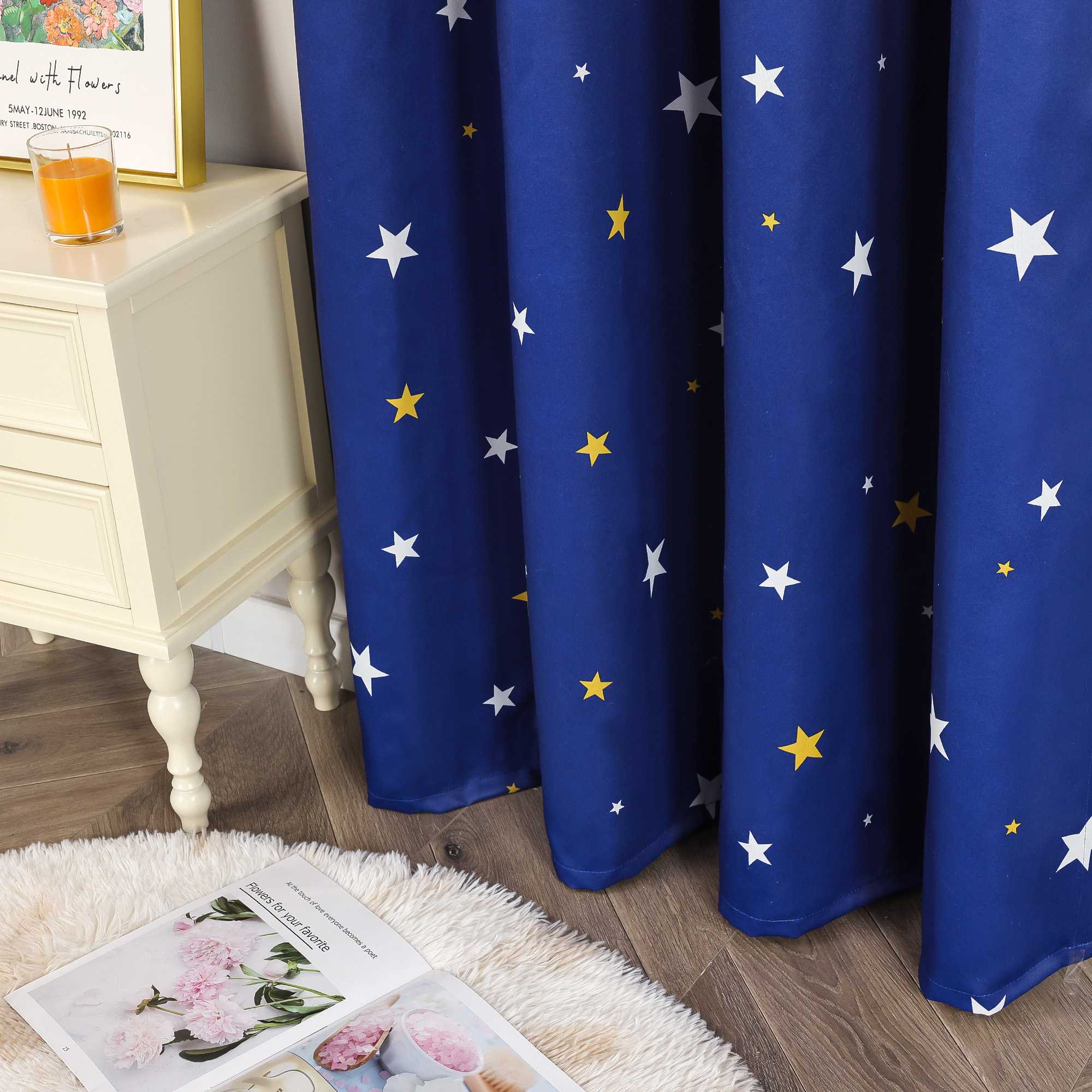 Verdunkelungsvorhänge Ösenschal Blickdicht mit Sternmuster Hitzeschutz schlafzimmer Thermovorhang