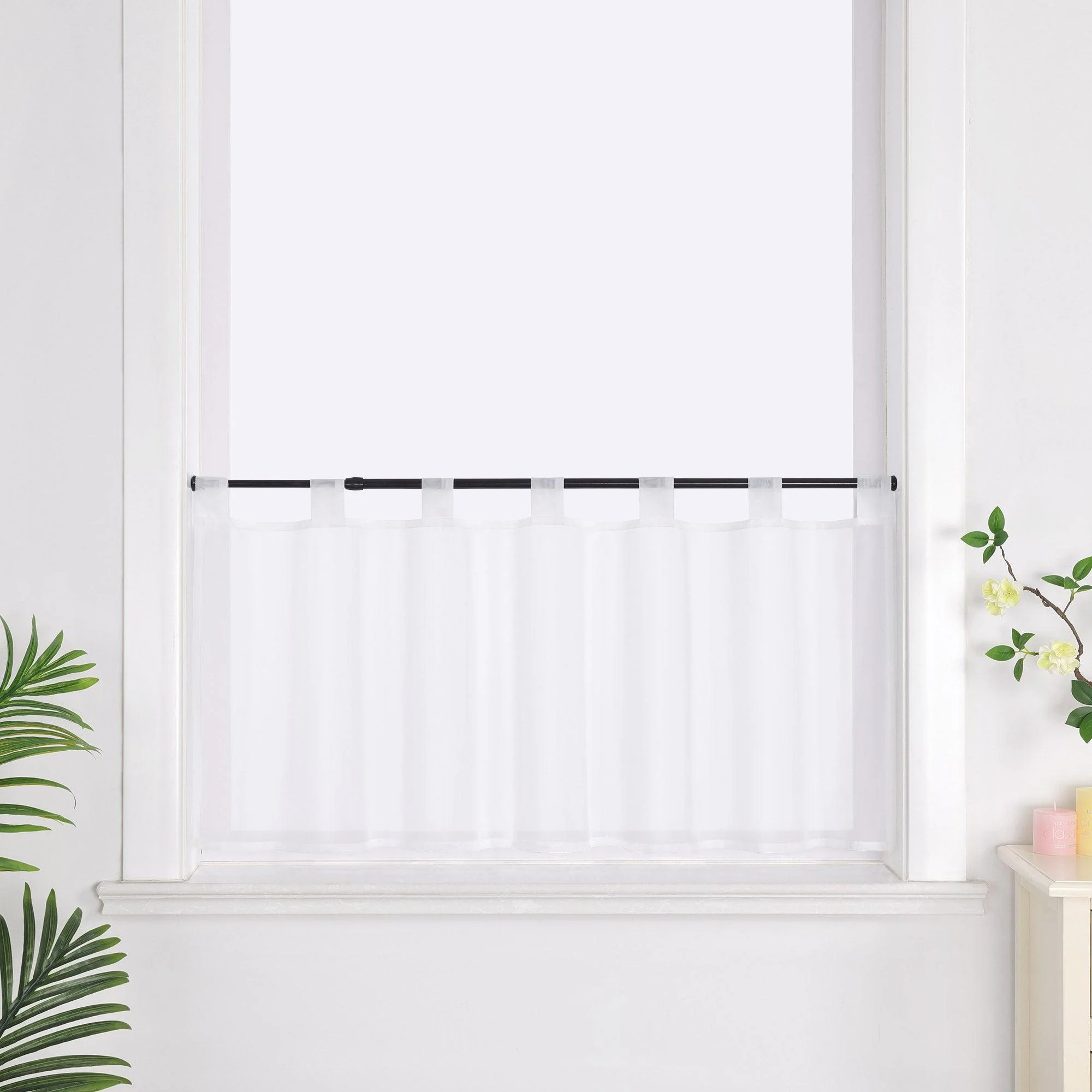 Scheibengardine unifarbend mit Schlaufen 100% Polyester