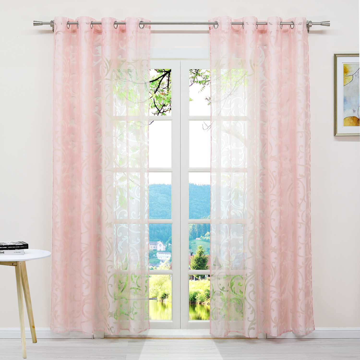 Transparente Vorhang mit Rankenmuster