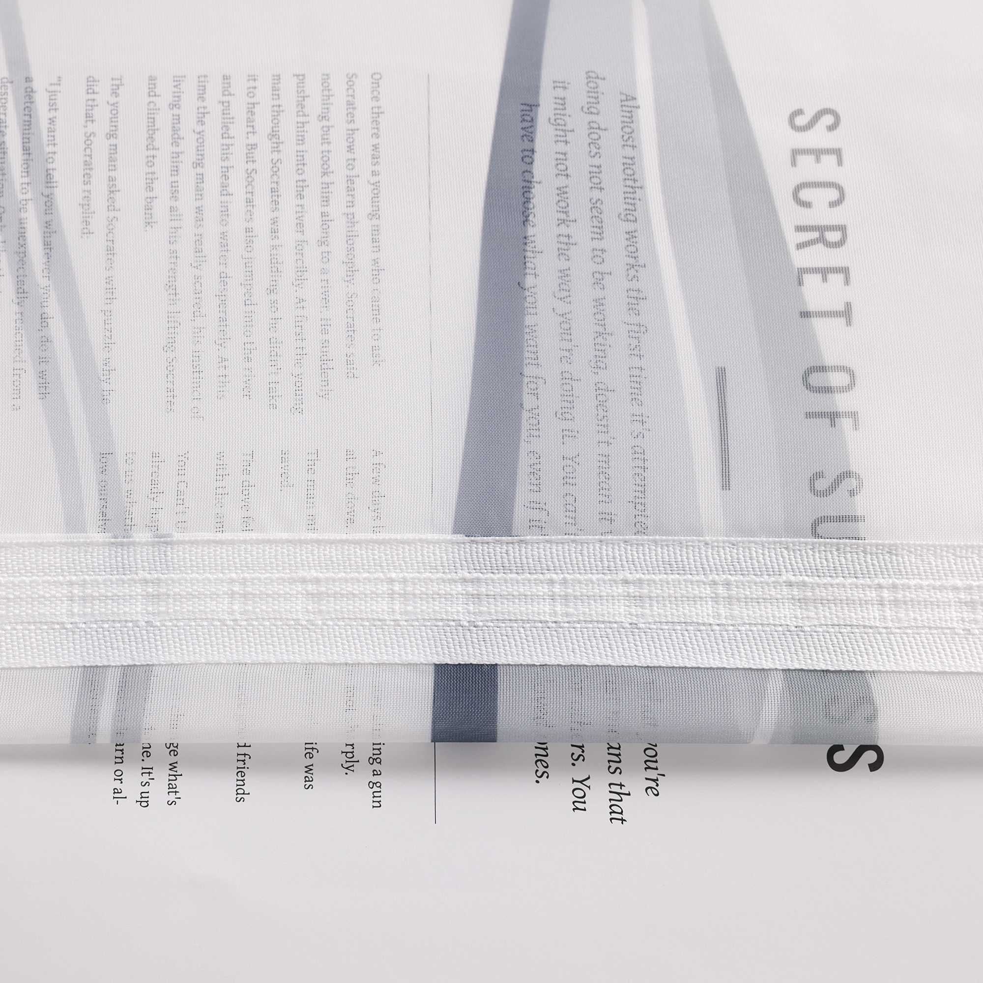 Vorhang Kräuselband aus Polyester mit bunten Wellenmustern tranparent 1 stück