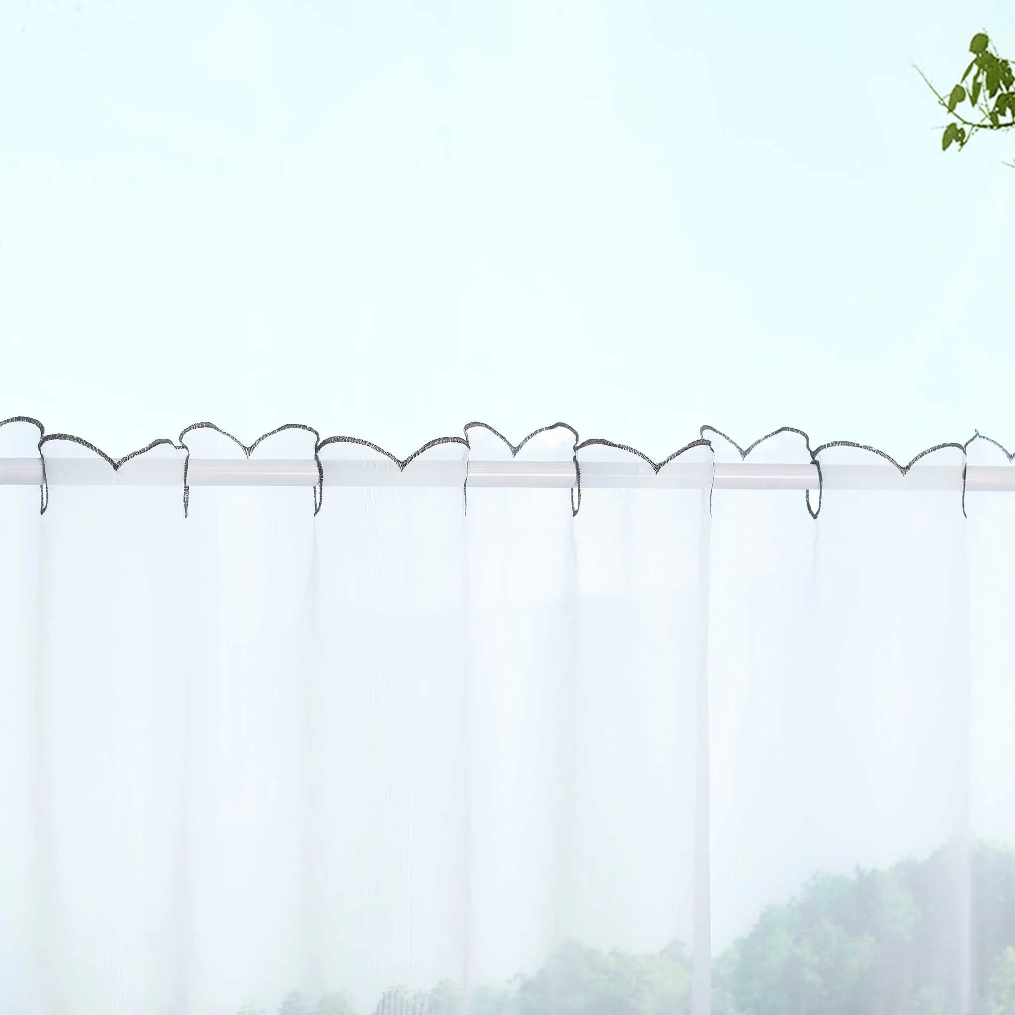 Kurzgardine Transparent mit Ahornblatt-Design Modern & Landhausstil