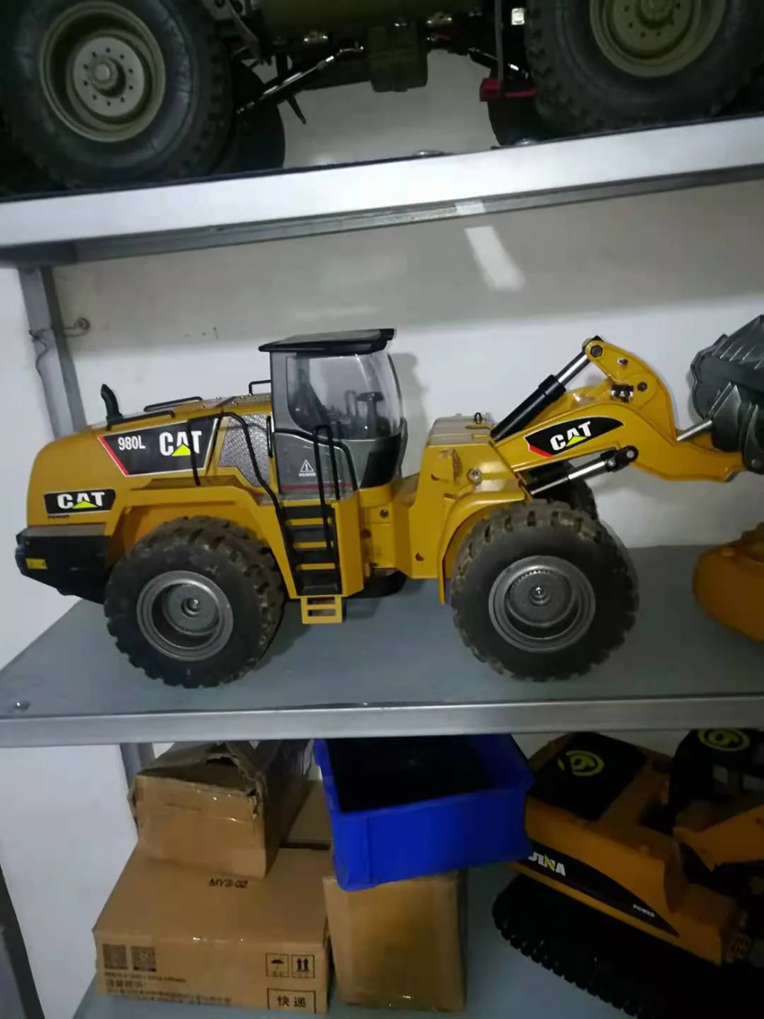 CAT Sticker For Huina 1583