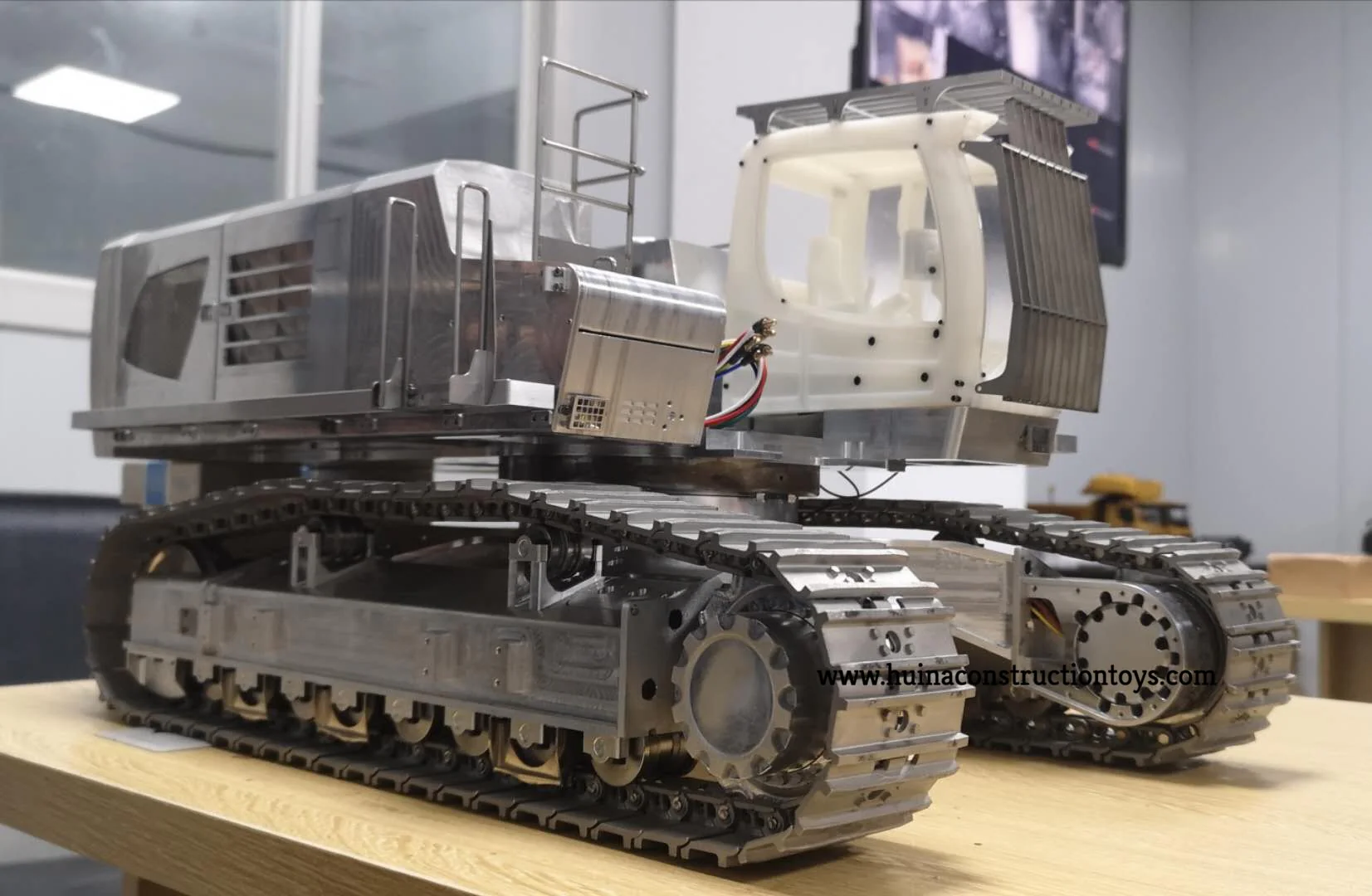 Kabolite 970 RC Excavator (2025 Model)