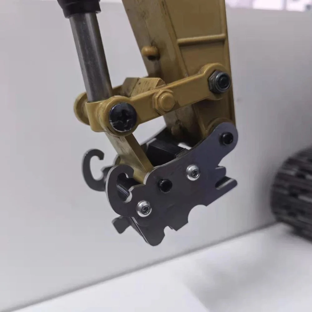 Manual Hitch Connecter for 1550/1592/1593/1594/1580 RC Excavator