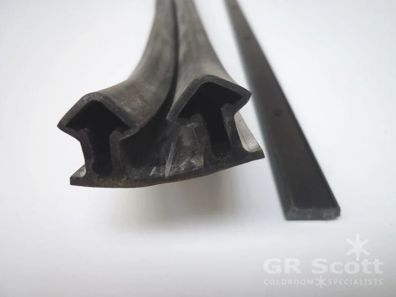 Gasket, Double, Fermod 67 includes plastic central retaining strip