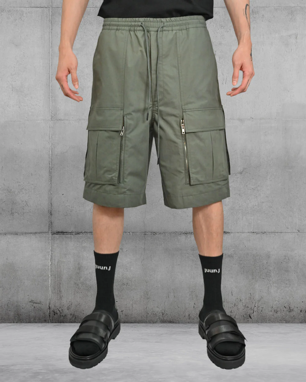 Cargo Shorts Khaki Juun.J