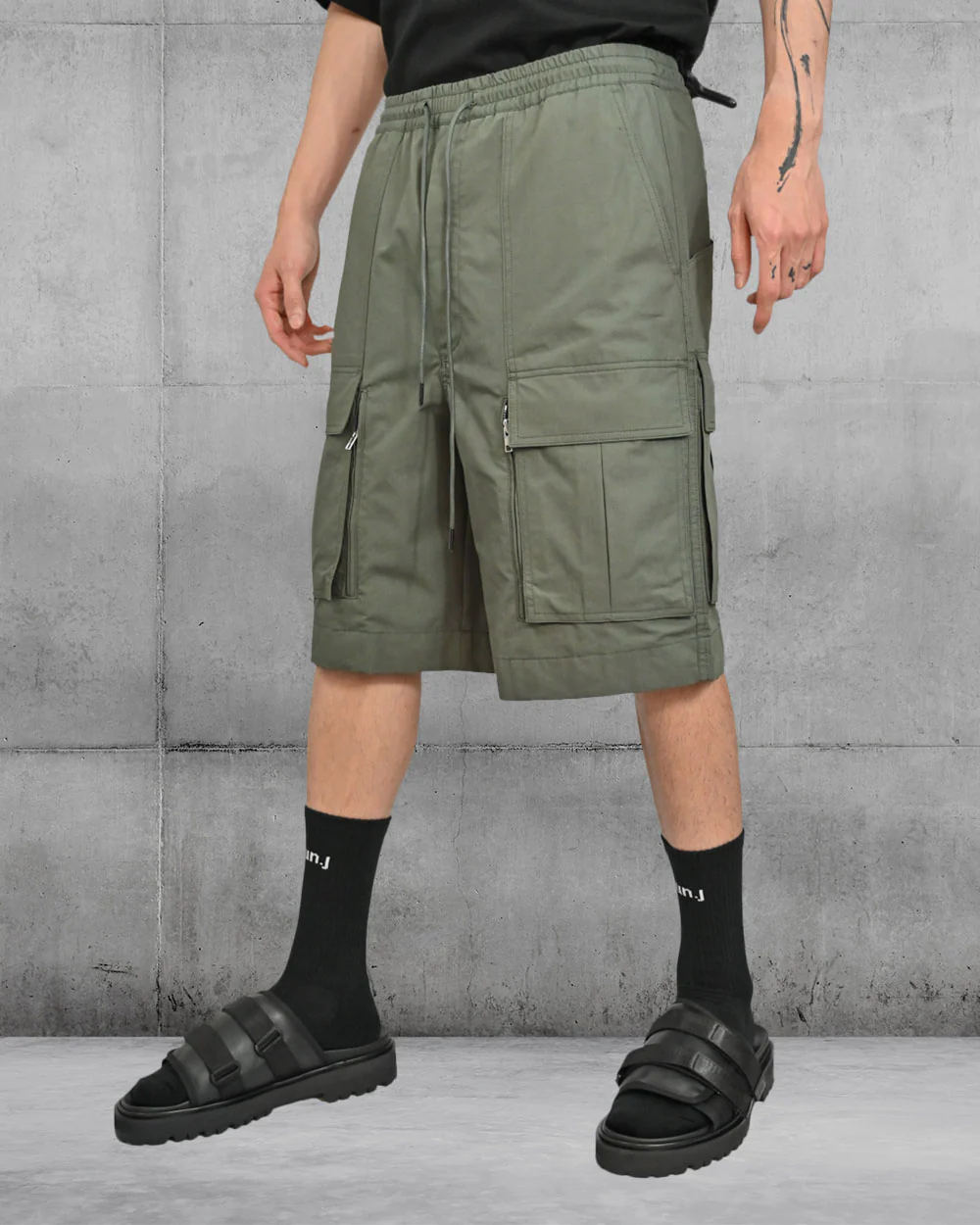 Cargo Shorts Khaki Juun.J