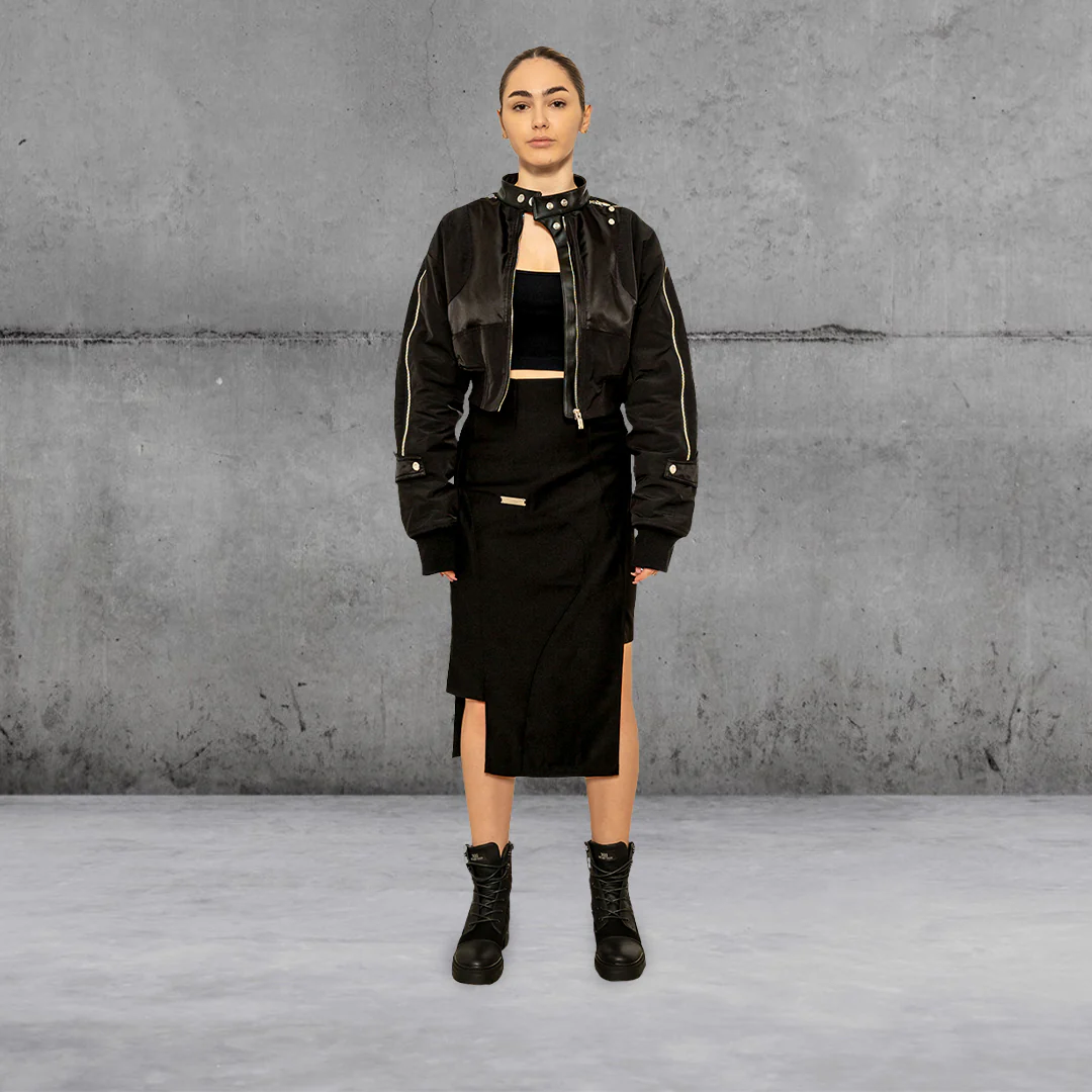 Streamline Intervein Skirt by C2H4