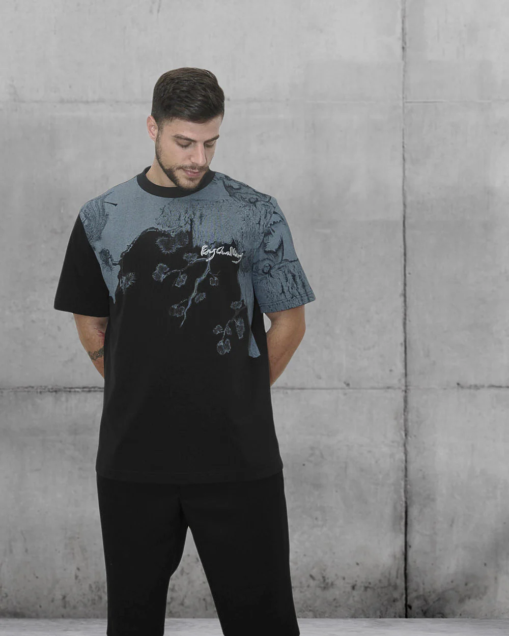 The PRINTED T-SHIRT black by Feng Chen Wang