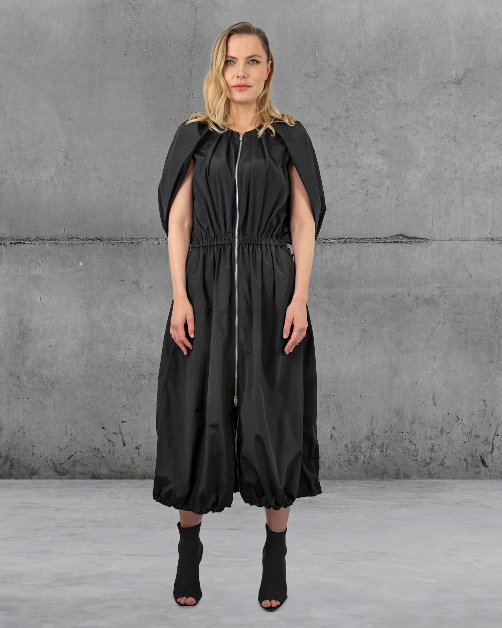 Women Front Zip Up Dress Juun.J