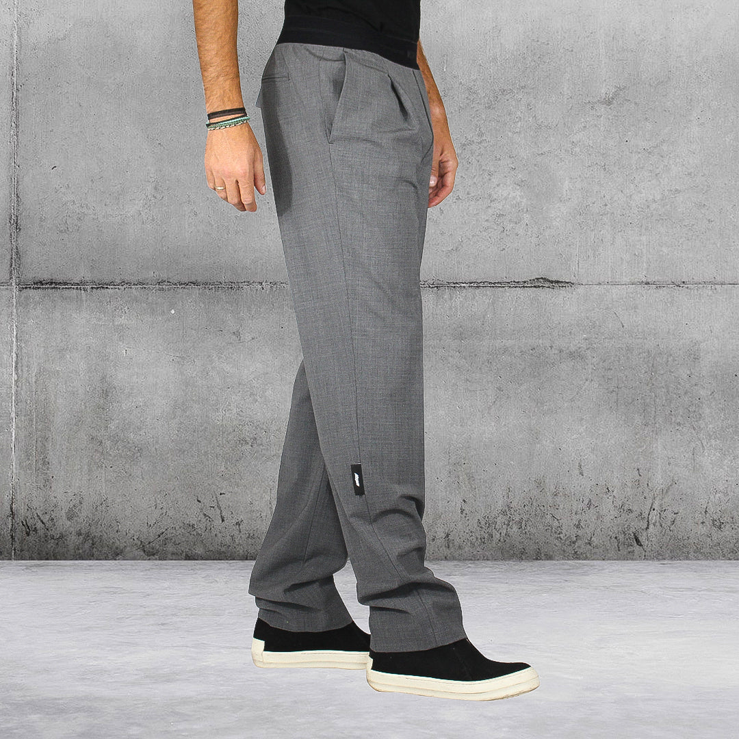 Straight-leg trousers