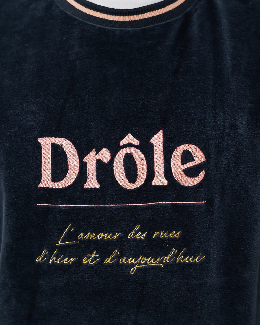 Le Debardeur Velvet Drole sweater Drole de Monsieur