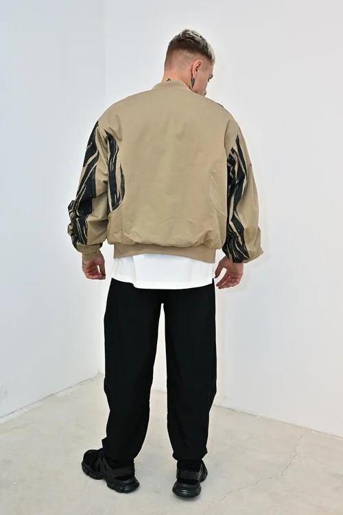Bomber Jacket Kaki - Feng Chen Wang