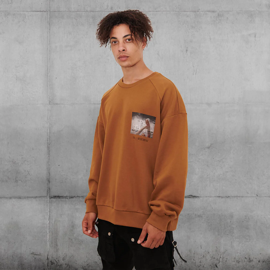 Graphic Sweatshirt brown by Juun.J