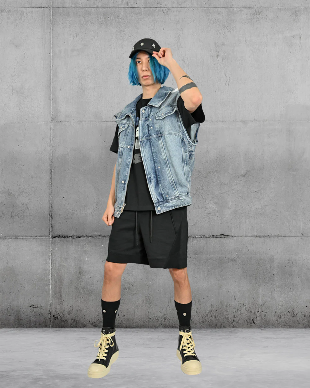 Layered Print Logo T-Shirt C2H4