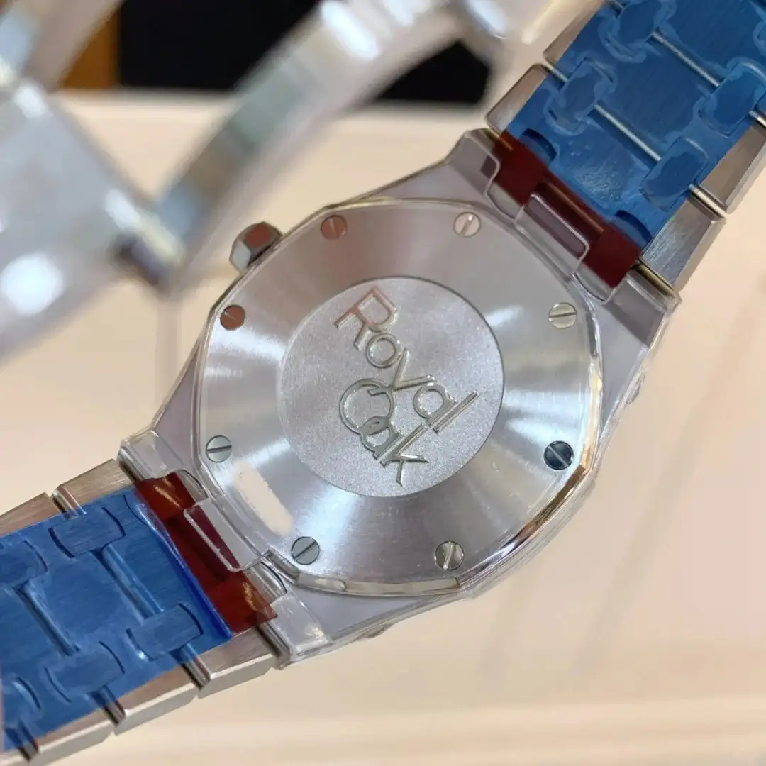 Audemars Piguet Royal Oak Quartz Silver 67651ST.ZZ.1261ST.01