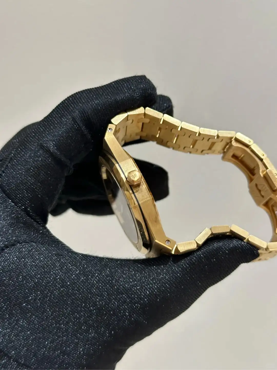 Audemars Piguet Royal Oak Jumbo Extra-Thin Blue 15202BA.OO.1240BA.01