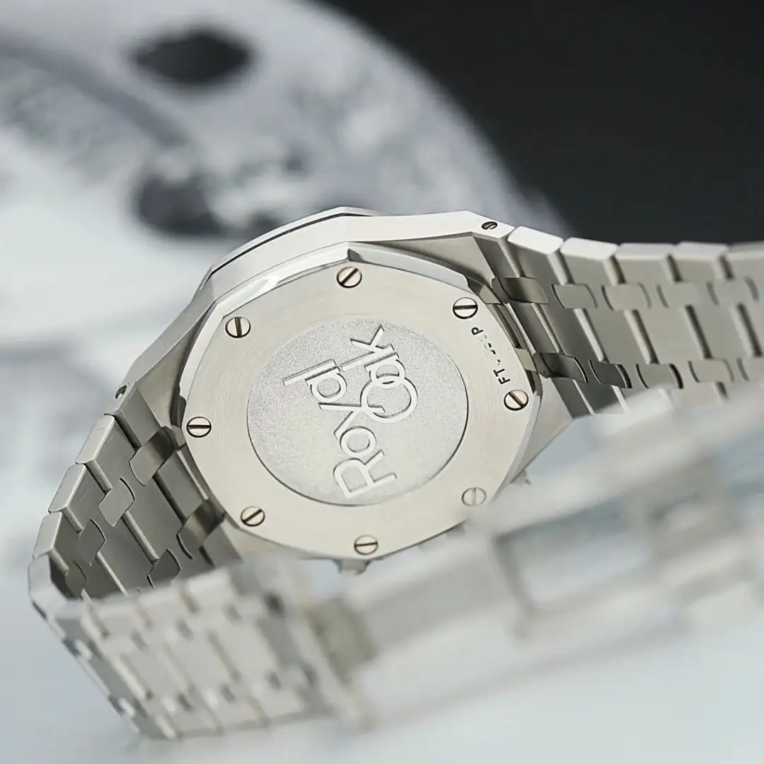 Audemars Piguet Royal Oak Offshore Selfwinding Chronograph Silver 26315ST.OO.1256ST.01