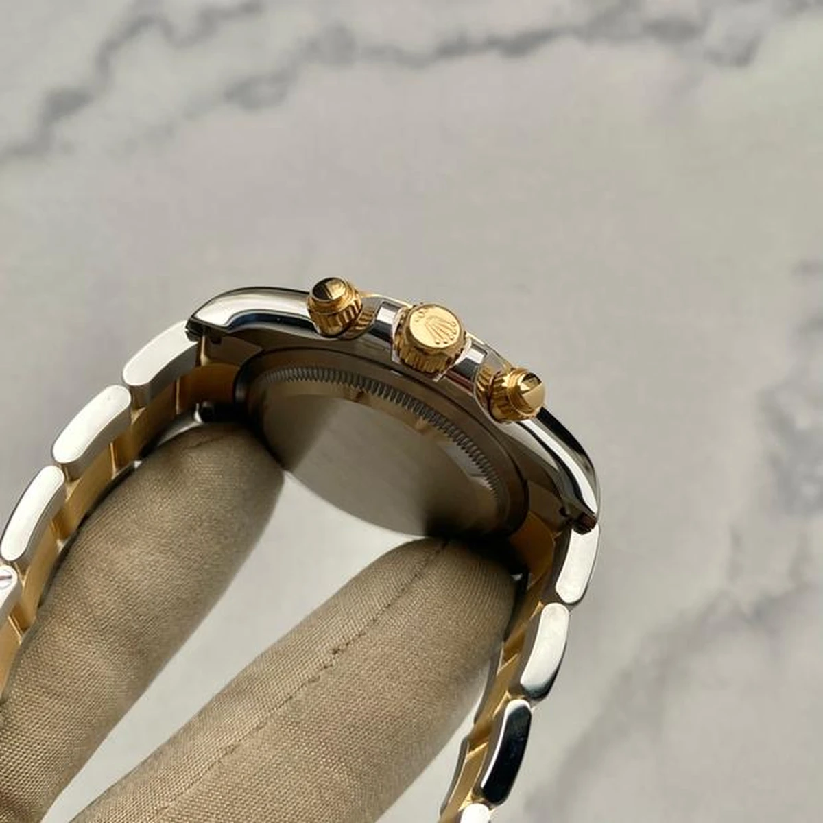 Superclone Rolex Daytona Black Diamond Dial 126503