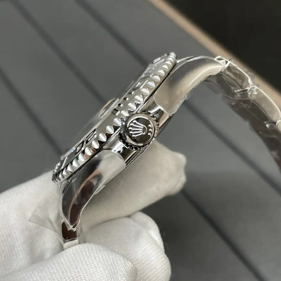 Superclone Rolex Yacht-Master Rhodium Dial 126622 40mm