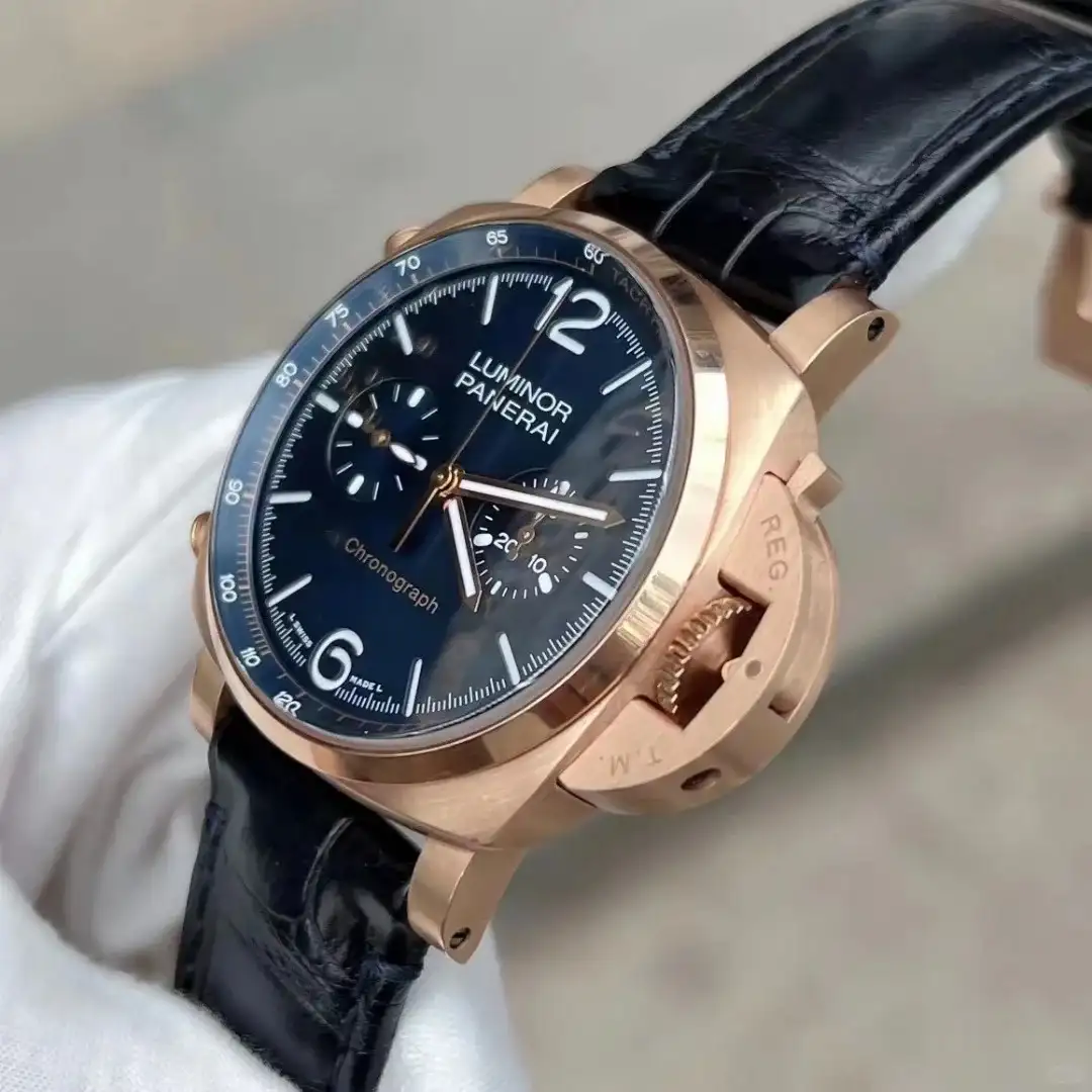 Panerai Luminor Men Automatic Blue Alligator Watch PAM01111