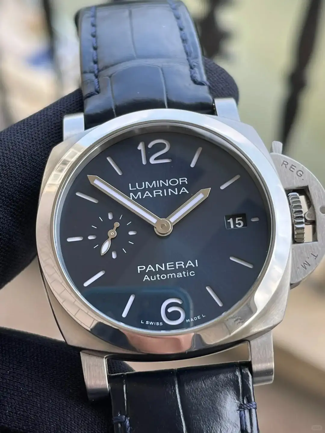 Panerai Luminor Due Unisex Automatic Blue Alligator Watch PAM01273