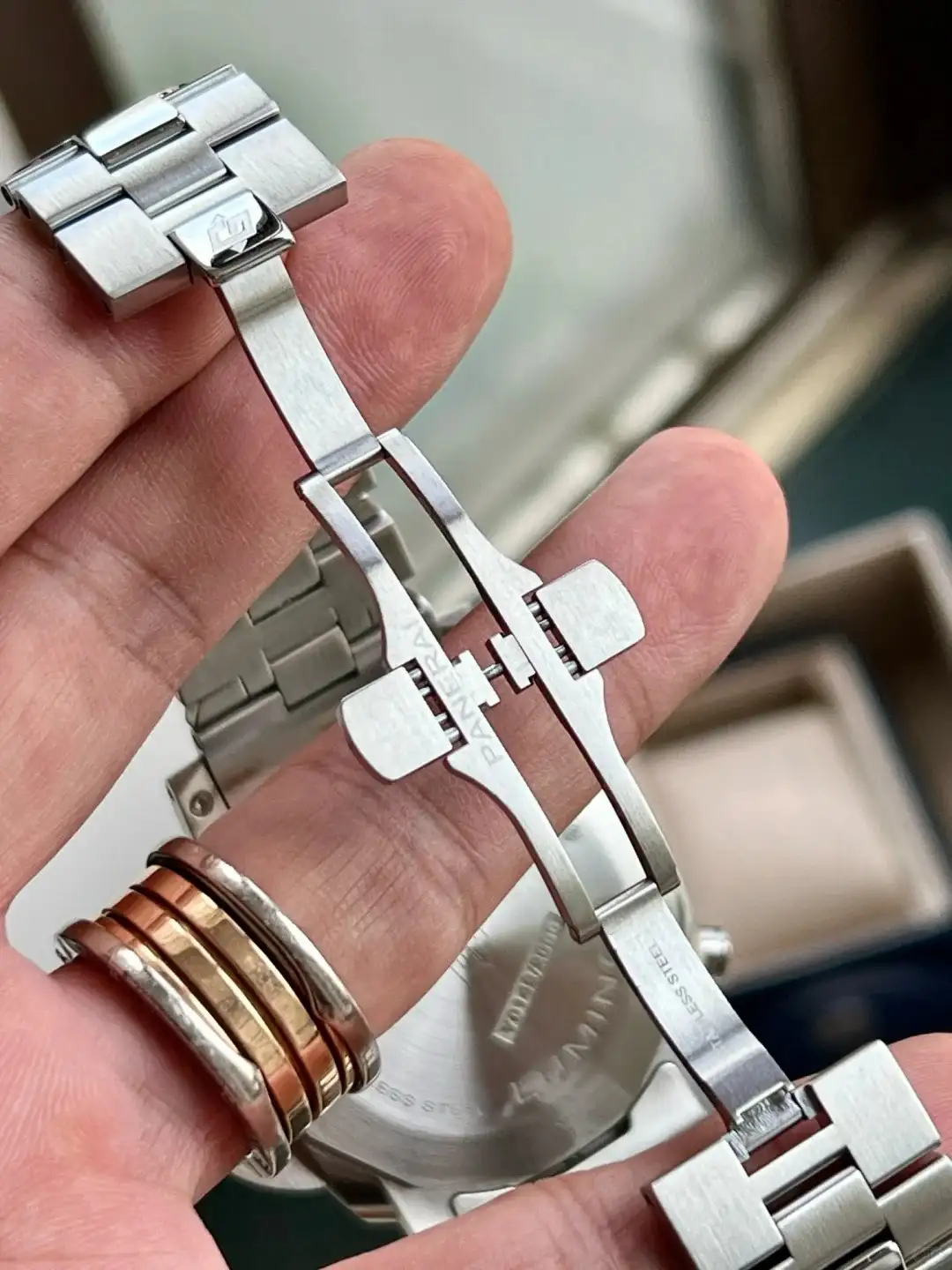 Panerai Luminor Men Automatic Blue Rubber Watch PAM01110