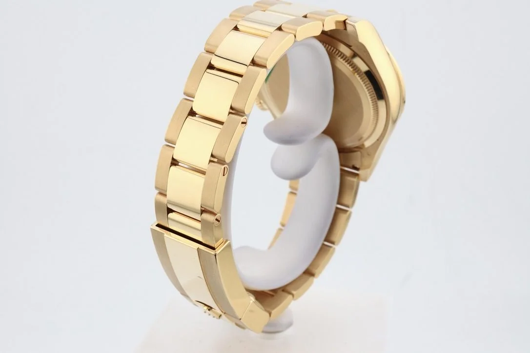 Superclone Rolex Daytona 40 mm Bright black Dial 126508