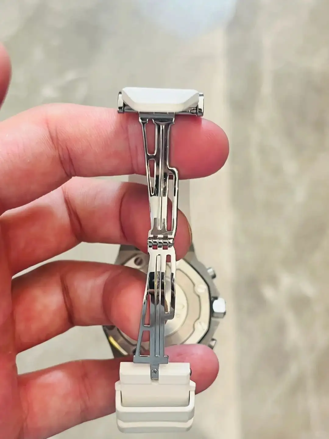 Audemars Piguet Royal Oak Offshore Selfwinding Chronograph Silver 26231ST.ZZ.D010CA.01