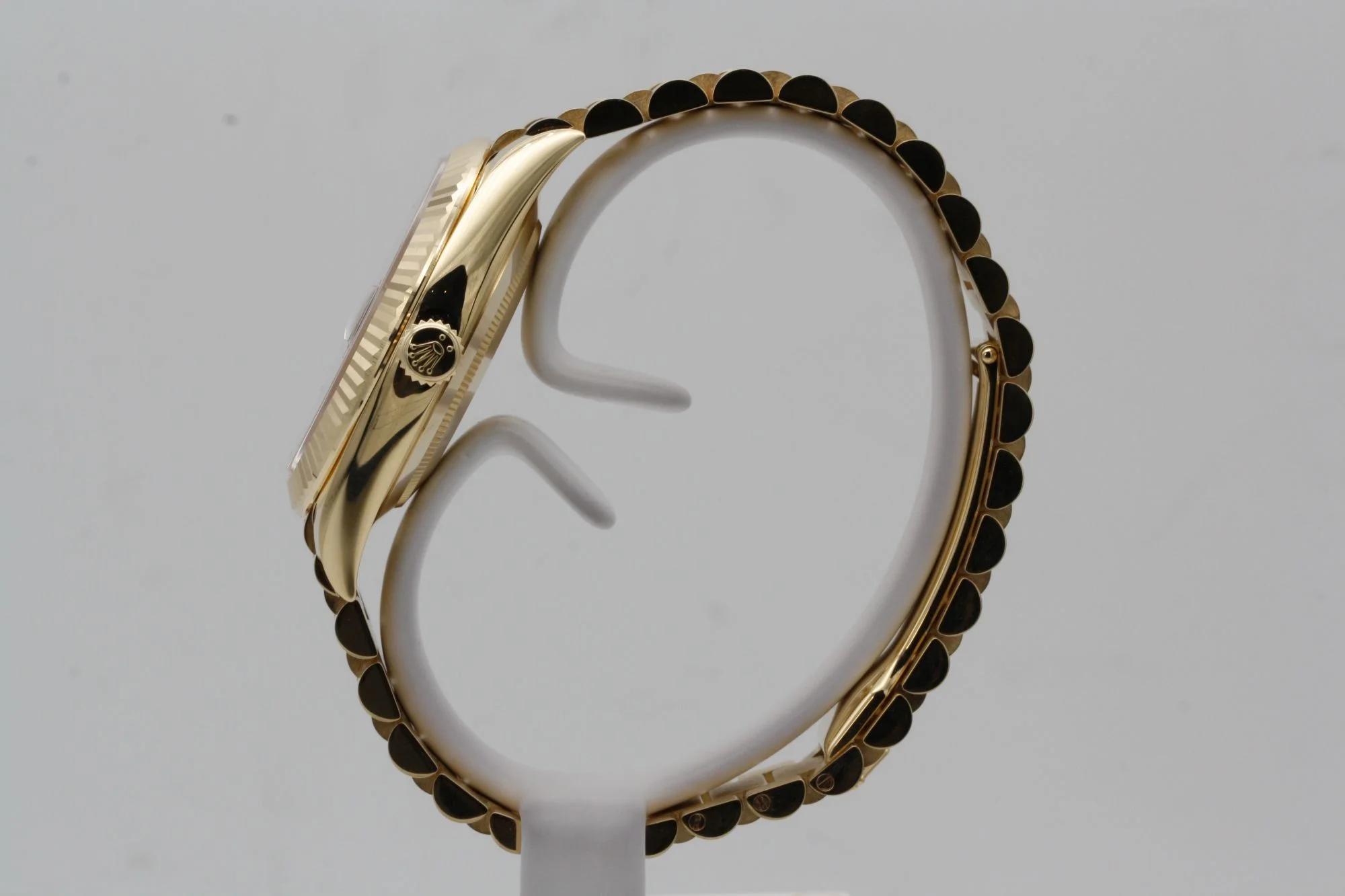 Superclone Rolex Day-Date 40 mm Black Dial 228238