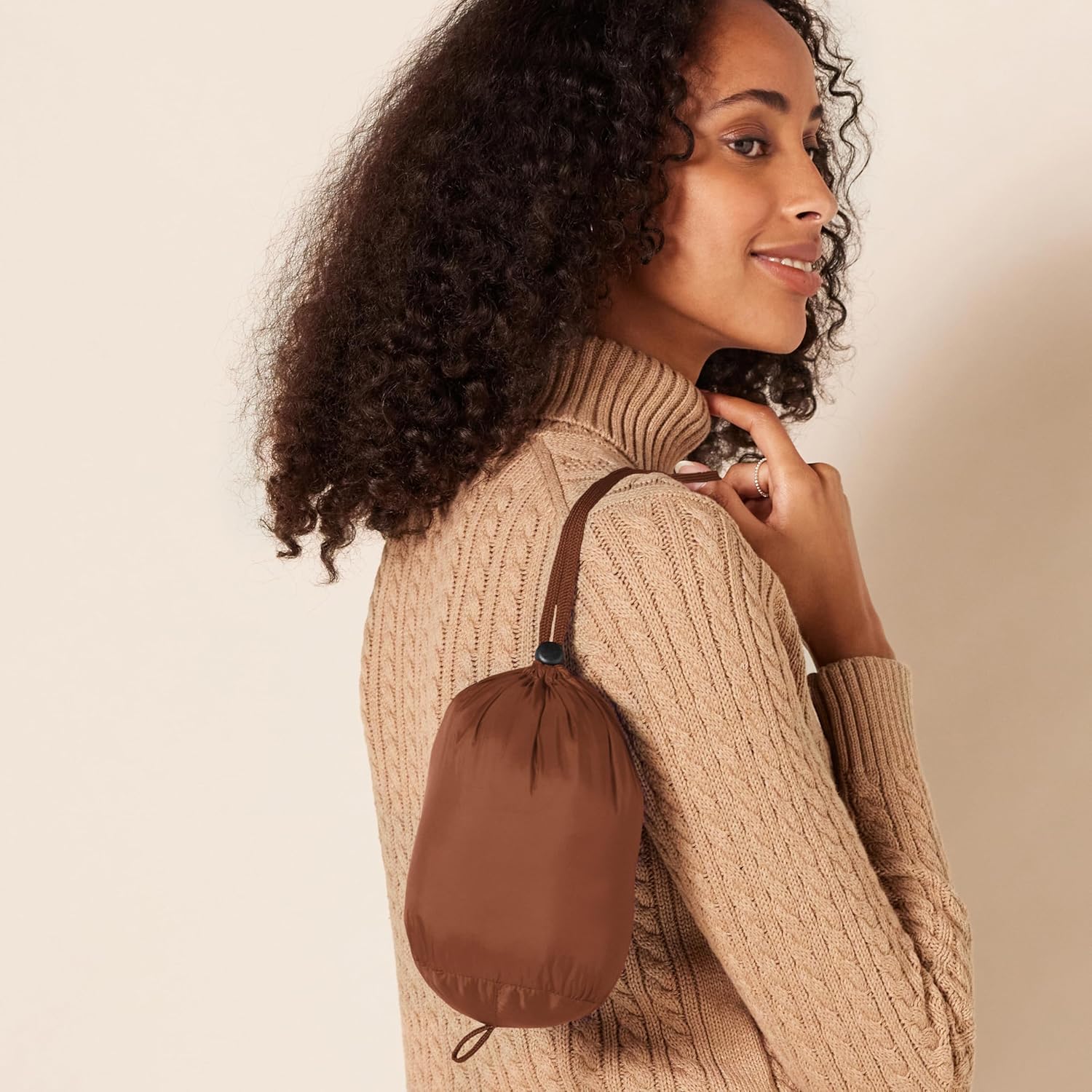 Essentials Women’s Lightweight Packable Hooded Puffer Coat – Water-Resistant, Plus Sizes Available