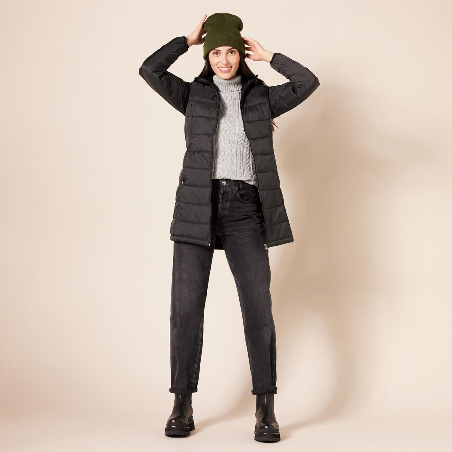 Essentials Women’s Lightweight Packable Hooded Puffer Coat – Water-Resistant, Plus Sizes Available