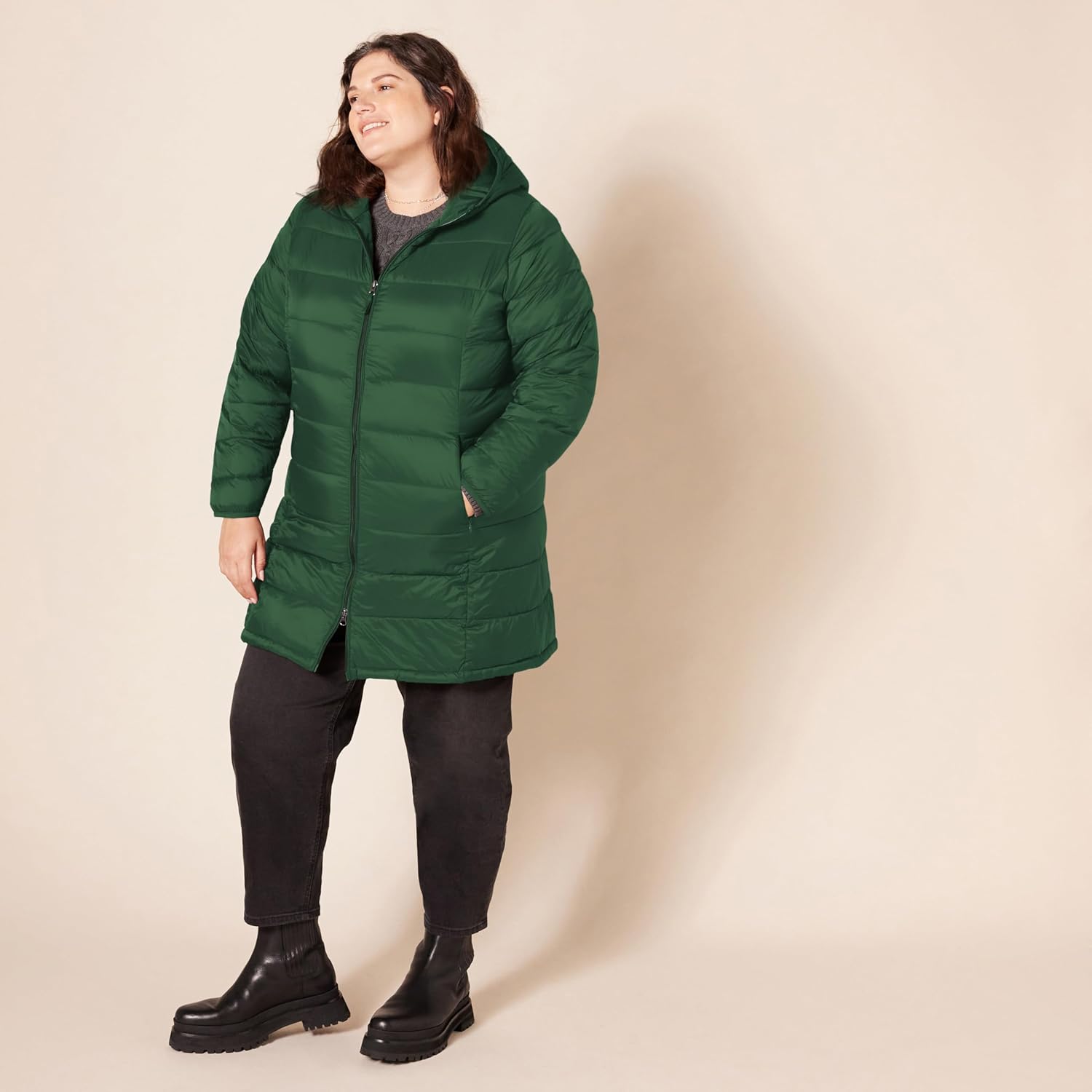 Essentials Women’s Lightweight Packable Hooded Puffer Coat – Water-Resistant, Plus Sizes Available
