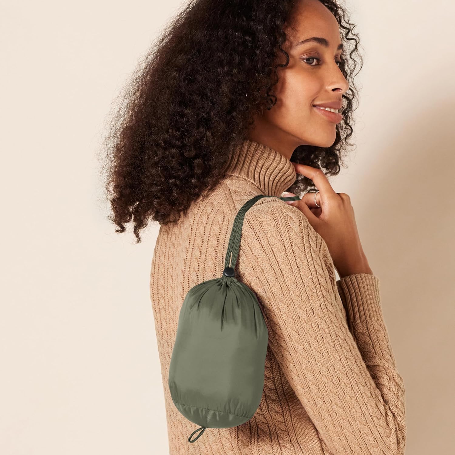 Essentials Women’s Lightweight Packable Hooded Puffer Coat – Water-Resistant, Plus Sizes Available