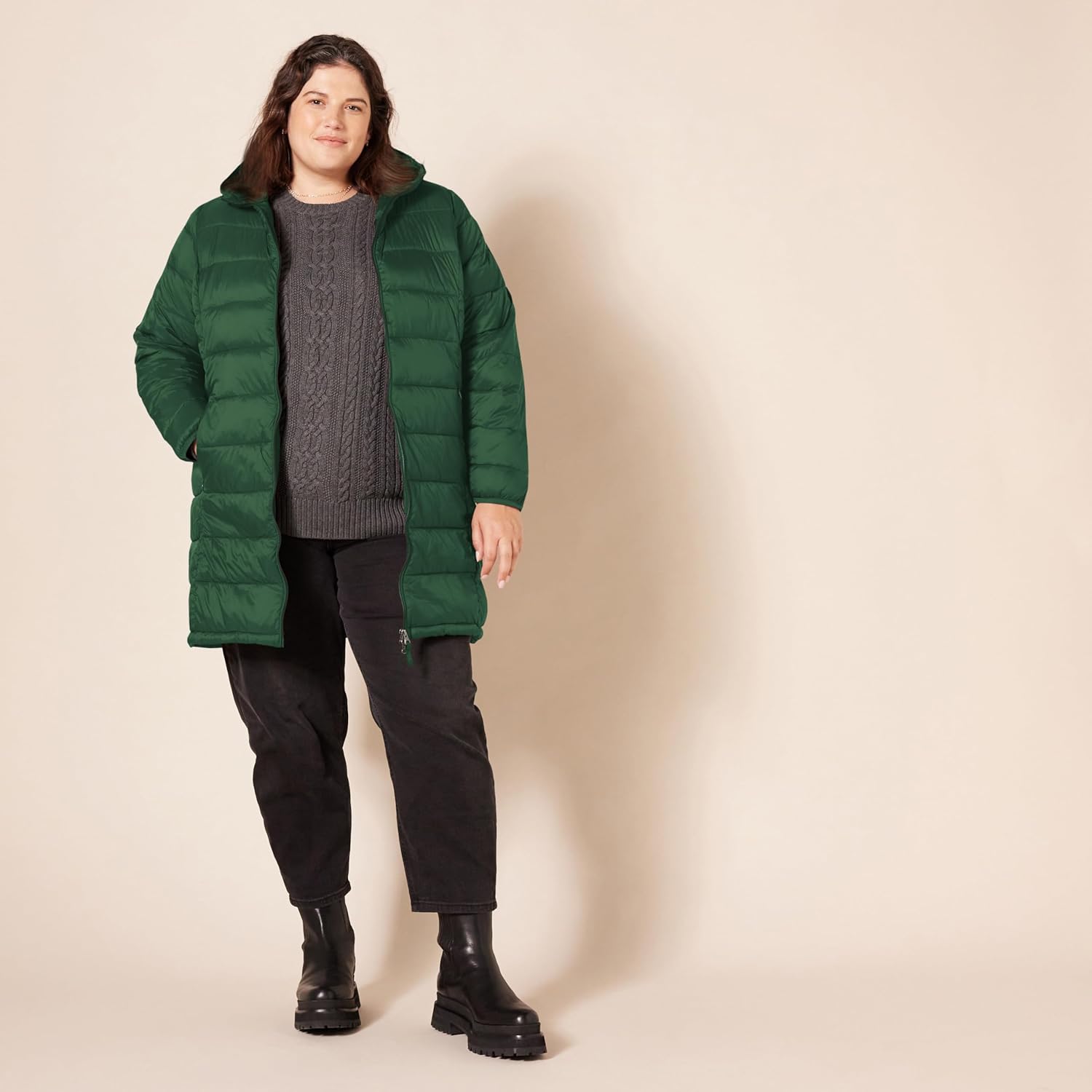Essentials Women’s Lightweight Packable Hooded Puffer Coat – Water-Resistant, Plus Sizes Available