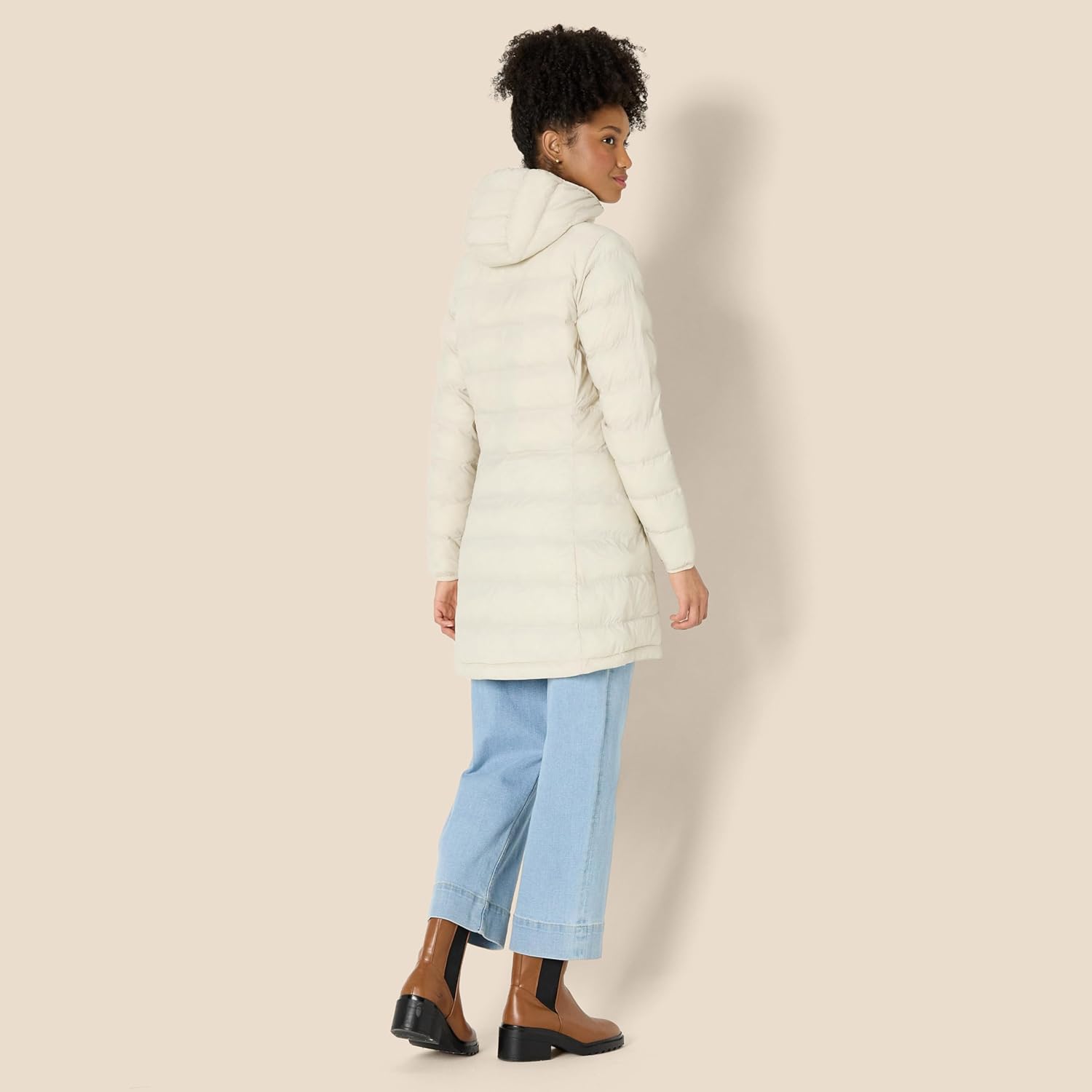 Essentials Women’s Lightweight Packable Hooded Puffer Coat – Water-Resistant, Plus Sizes Available