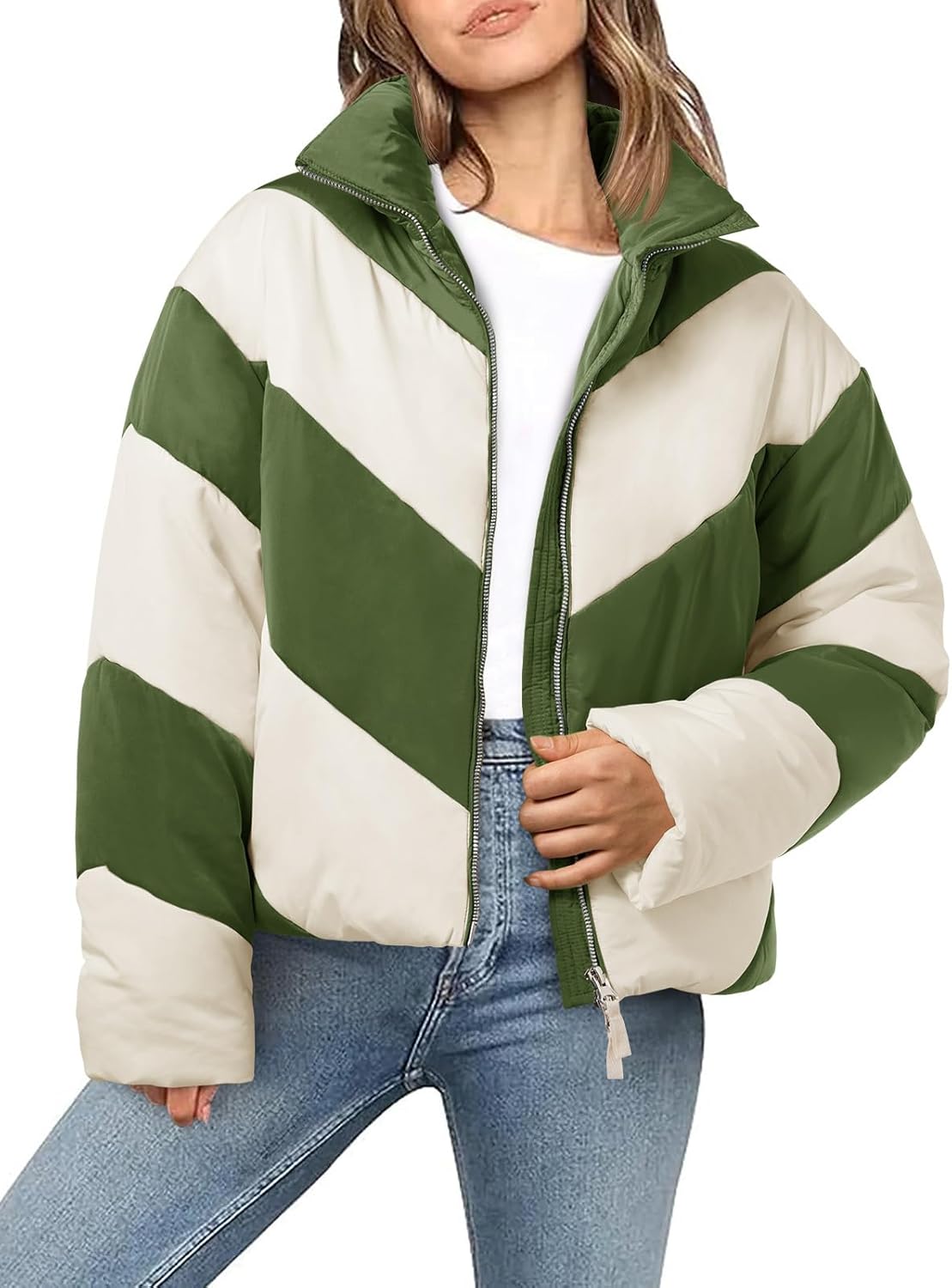 Tankaneo Women's Oversized Color Block Cropped Puffer Jacket Zip-Up Winter Down Coat