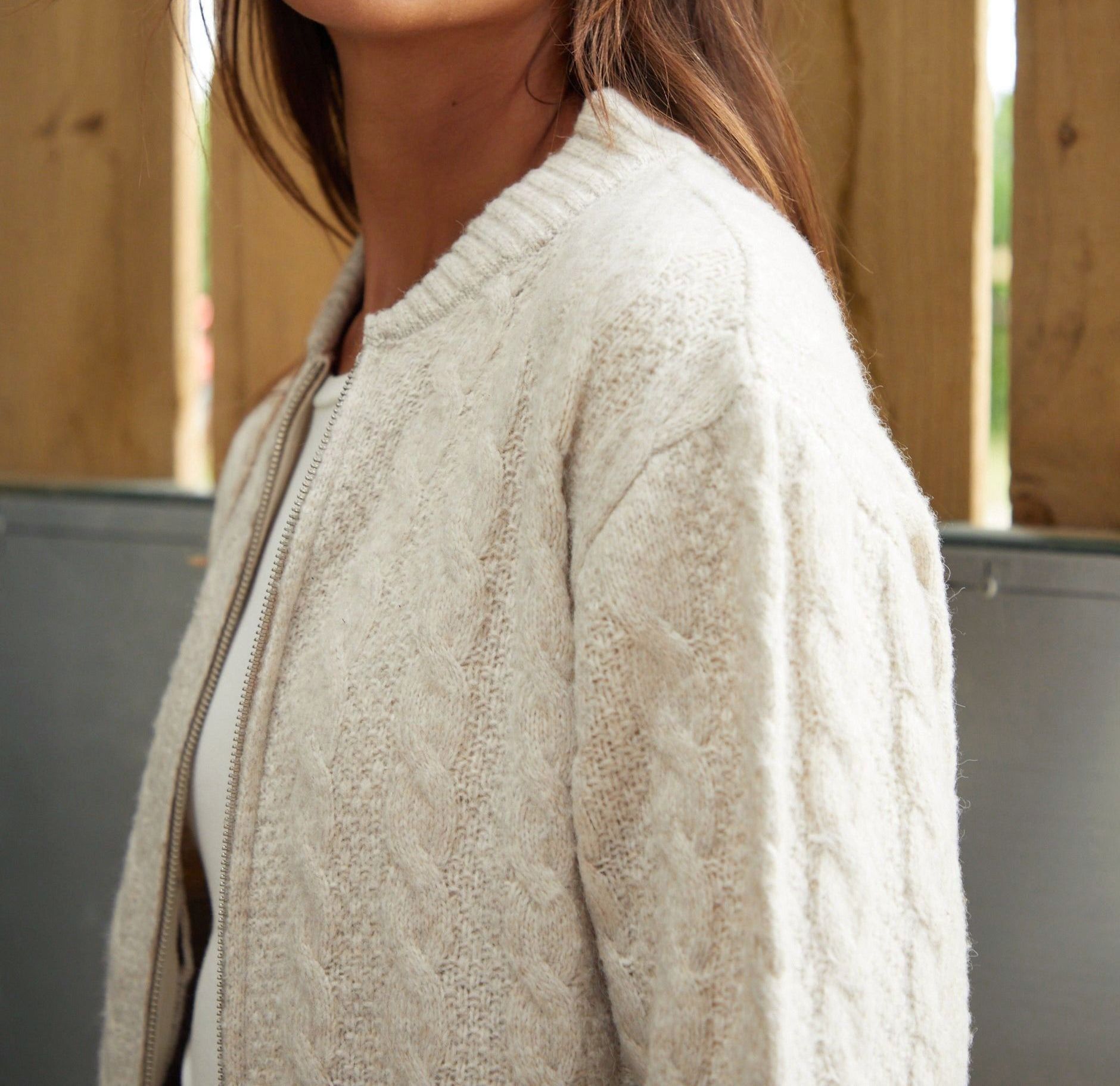 Women’s Beige Cable-Knit Zip-Front Bomber Jacket