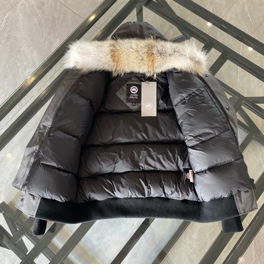 Chilliwack Bomber Charcoal Grey