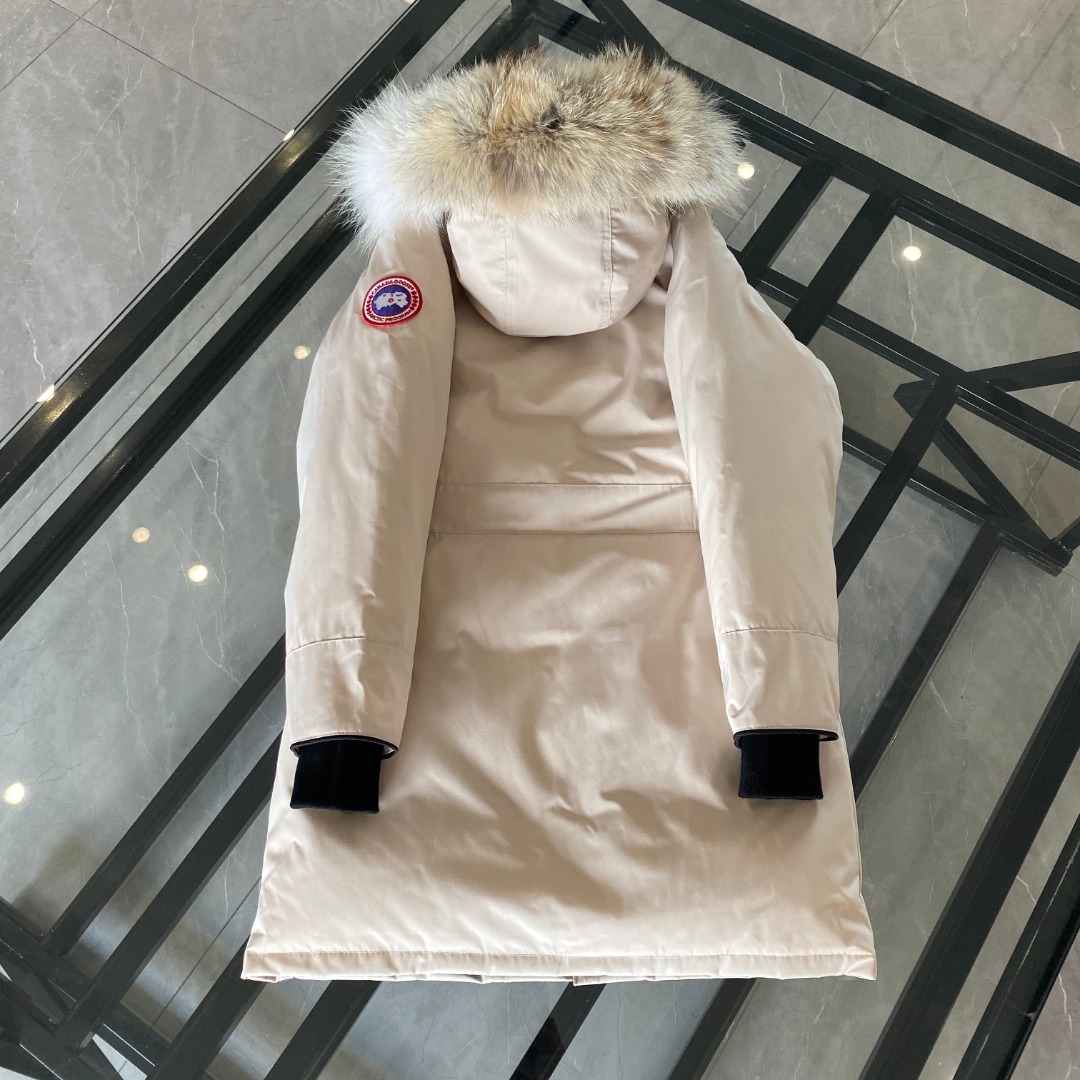 Trillium Parka Beige