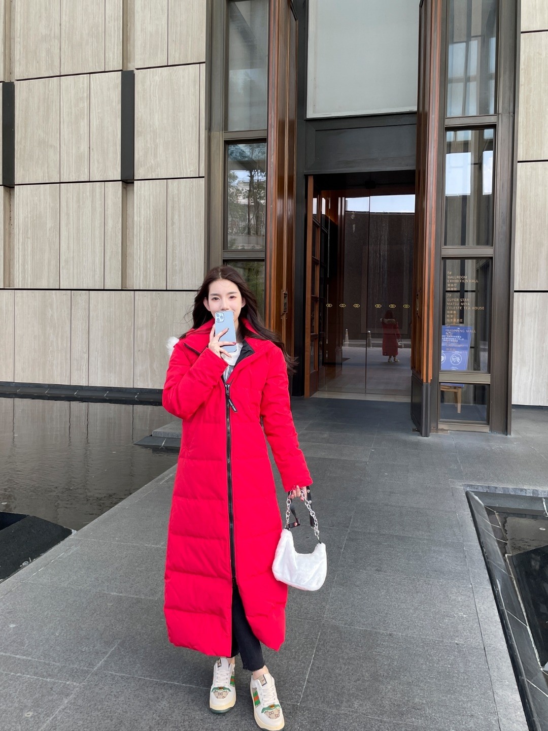 Mystique Parka Performance Satin Red