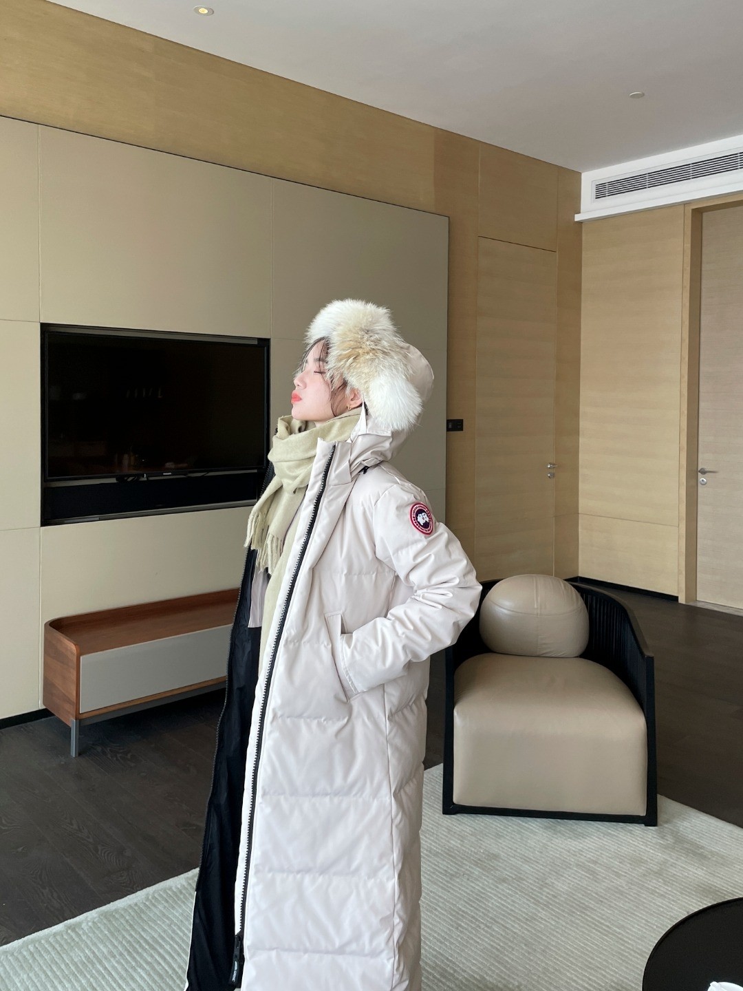 Mystique Parka Performance Satin Beige