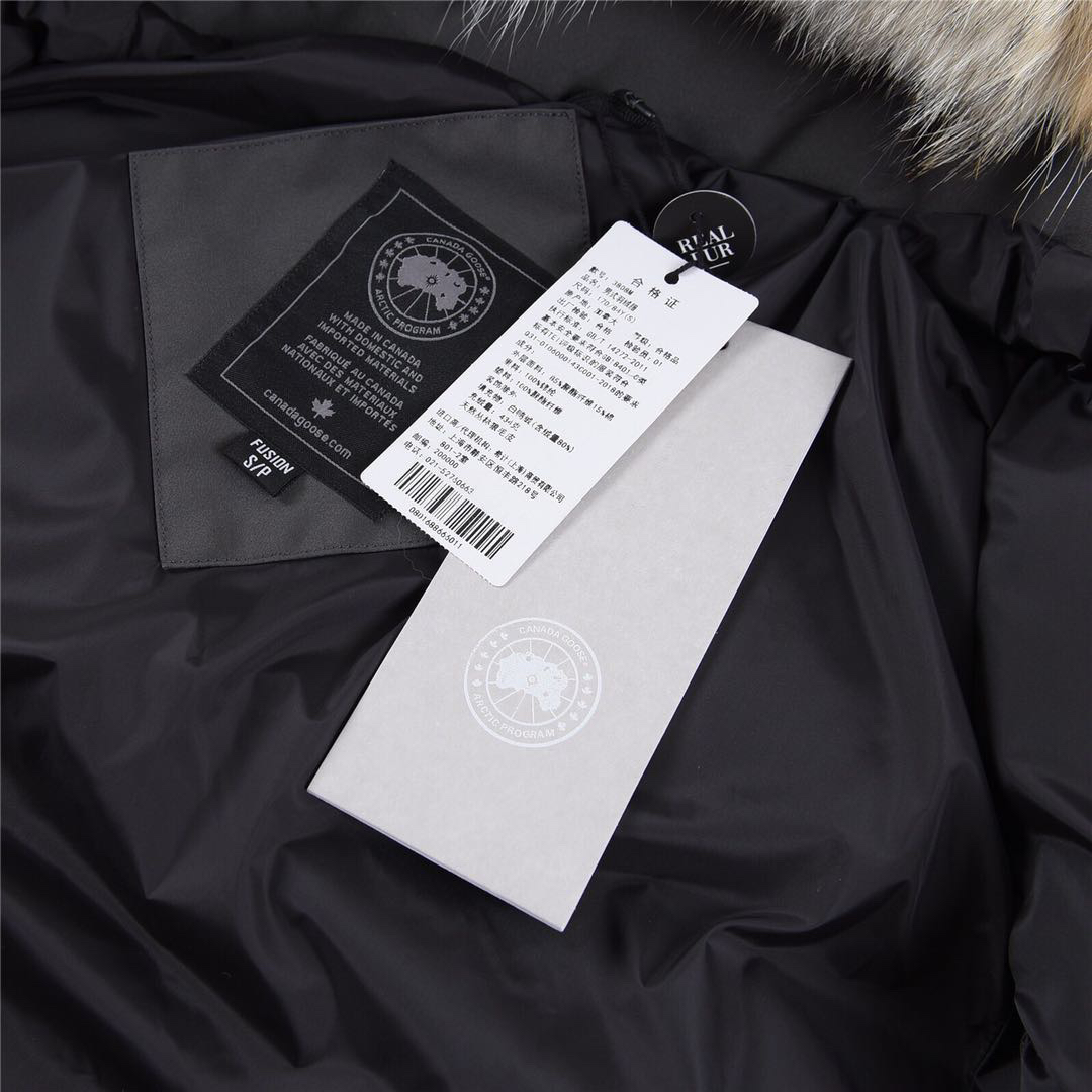 Wyndham Parka Black Label Gray