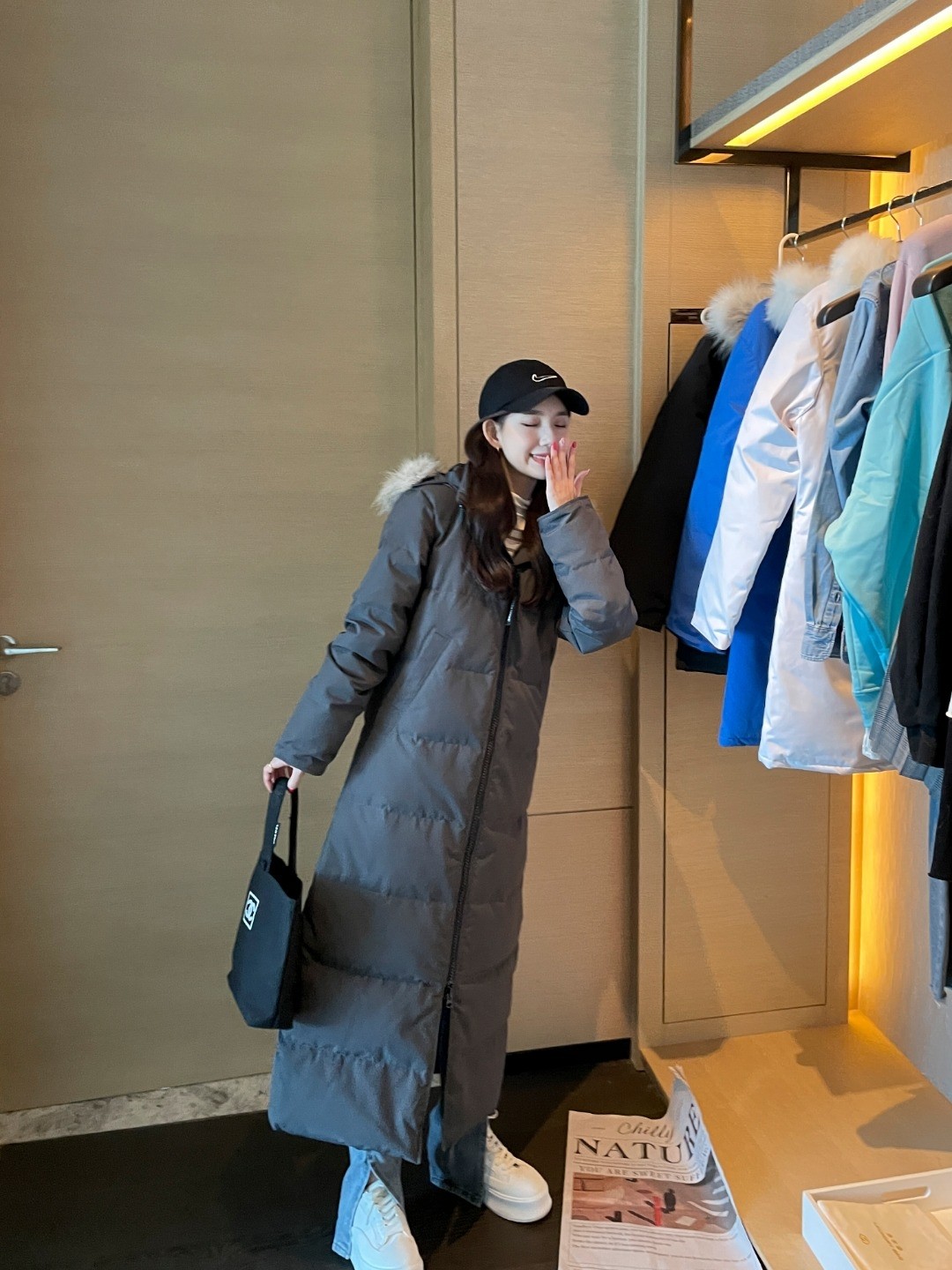 Mystique Parka Performance Satin Carbon Grey